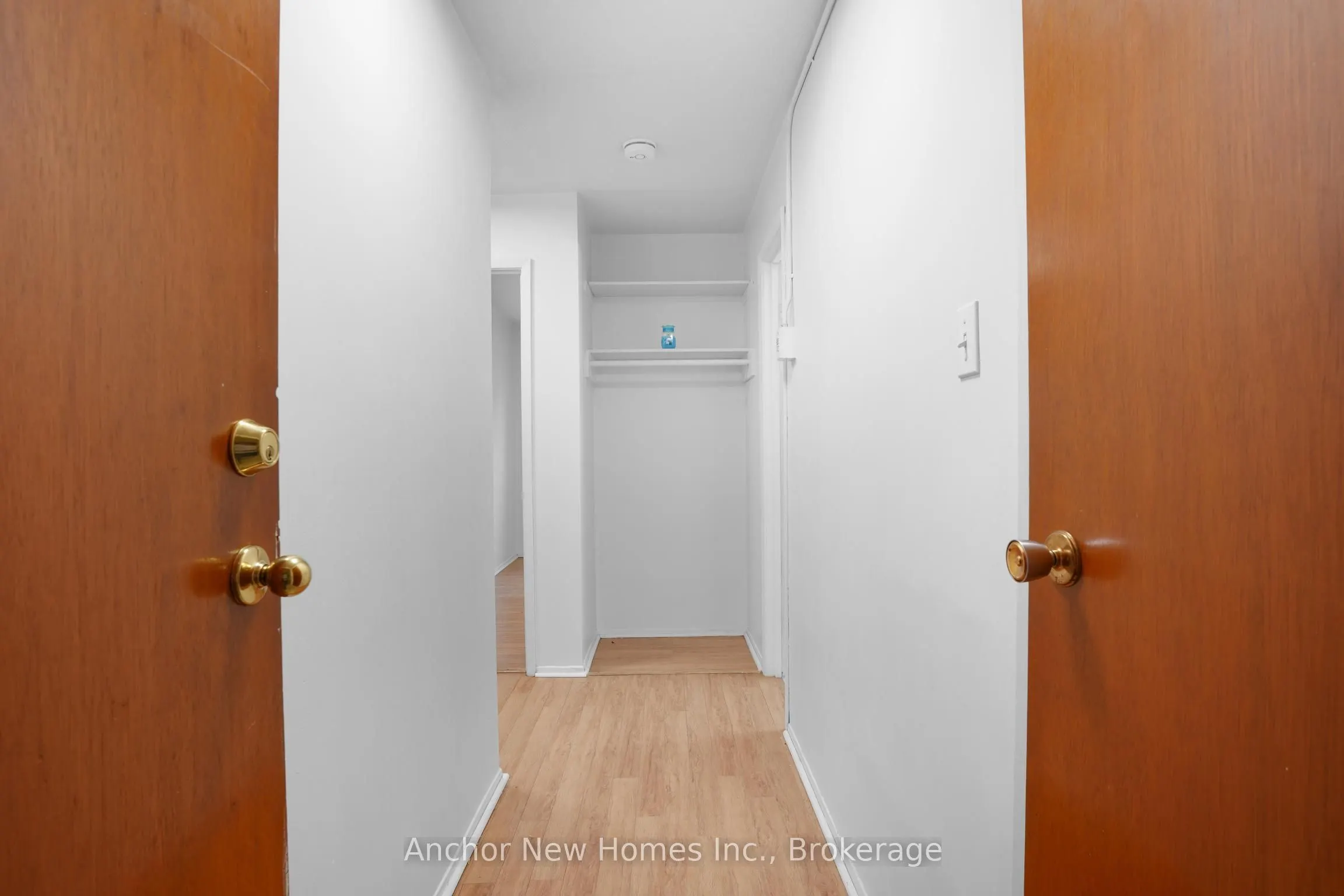 20 Valleyview Drive