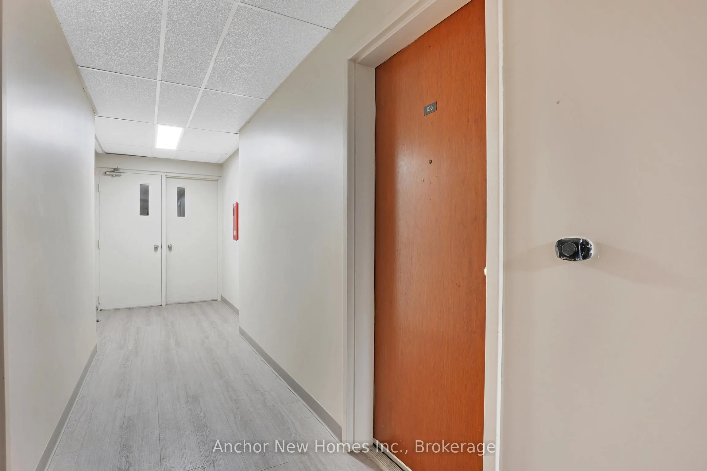 20 Valleyview Drive