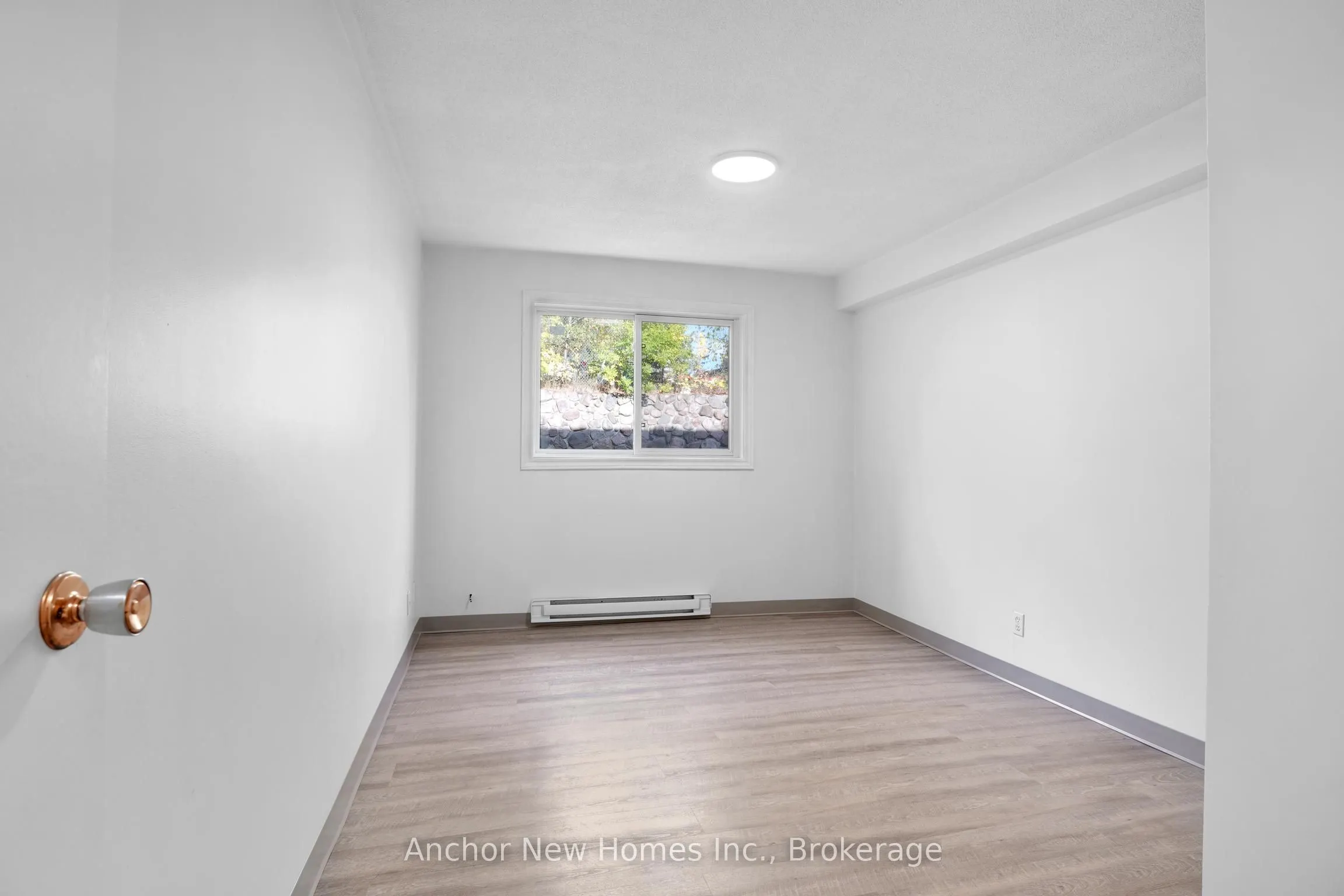 20 Valleyview Drive