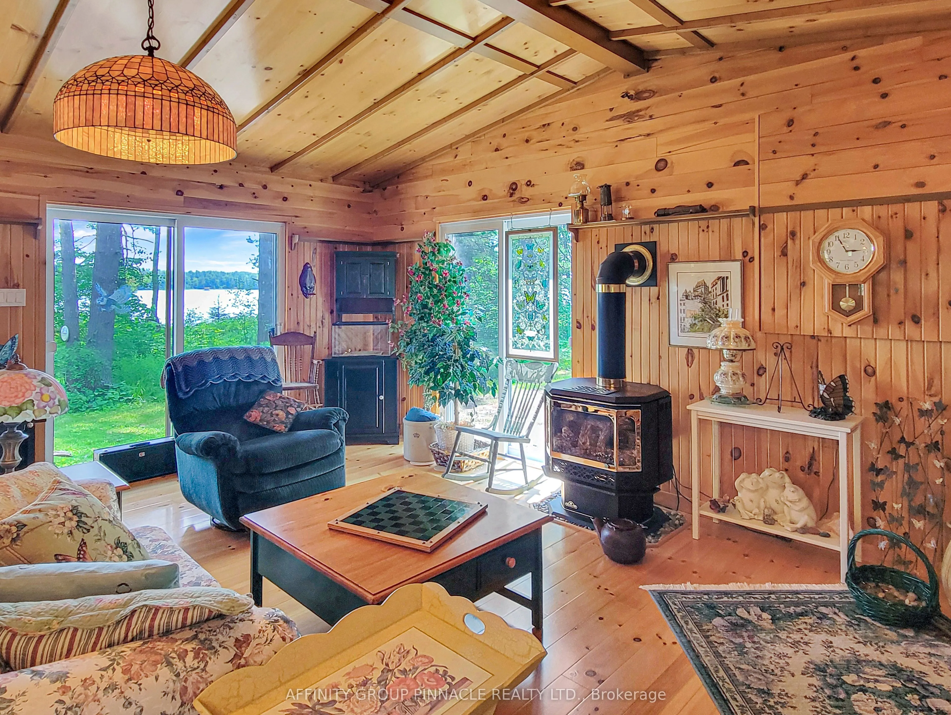 396 North Shore Road