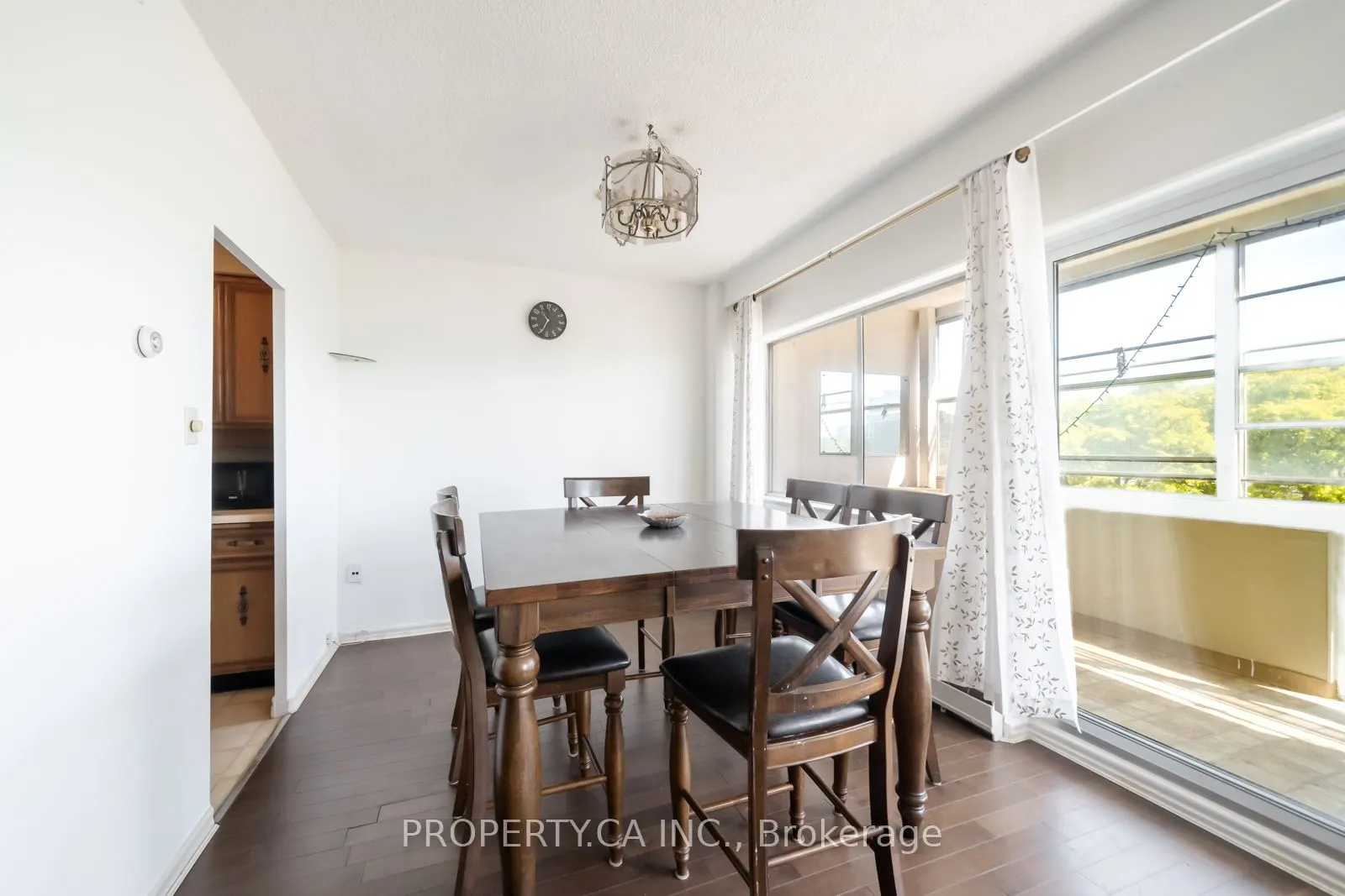 45 Westmount Road N #404