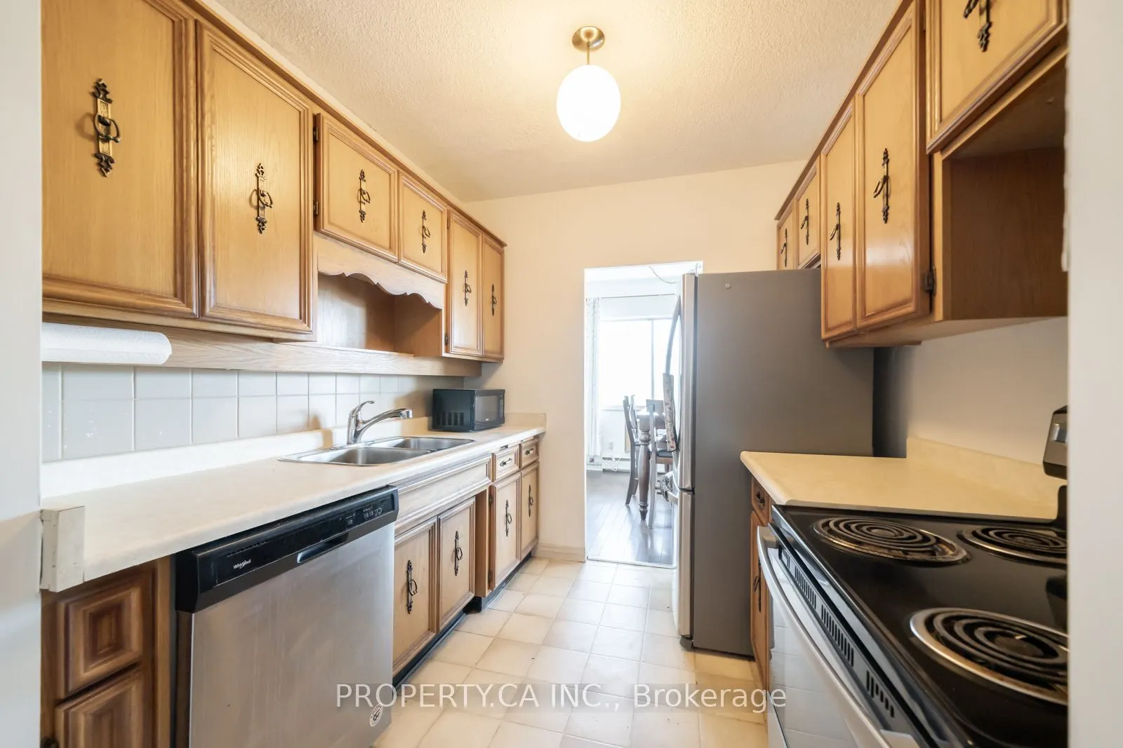 45 Westmount Road N #404