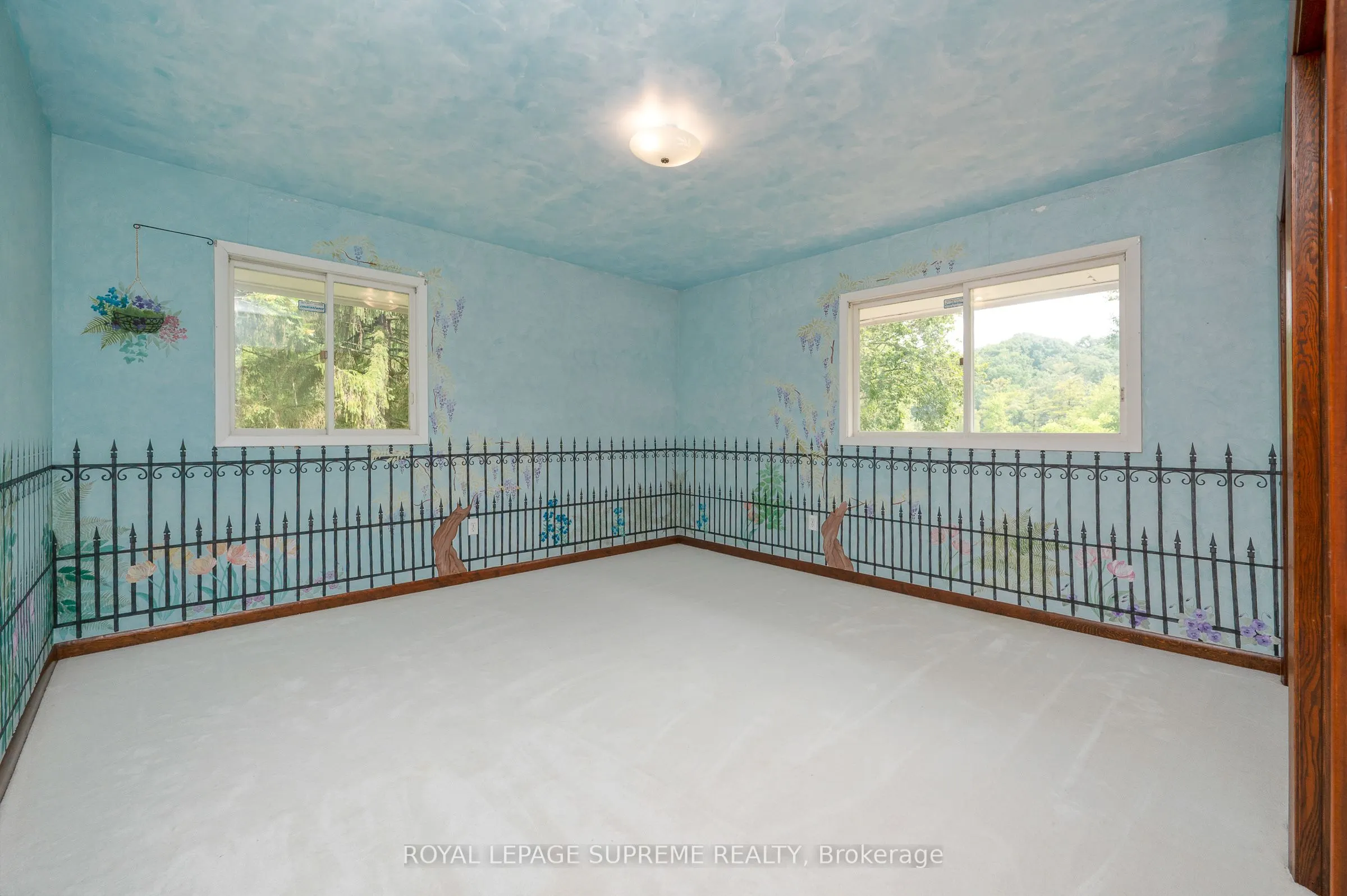 2035 Hollow Road