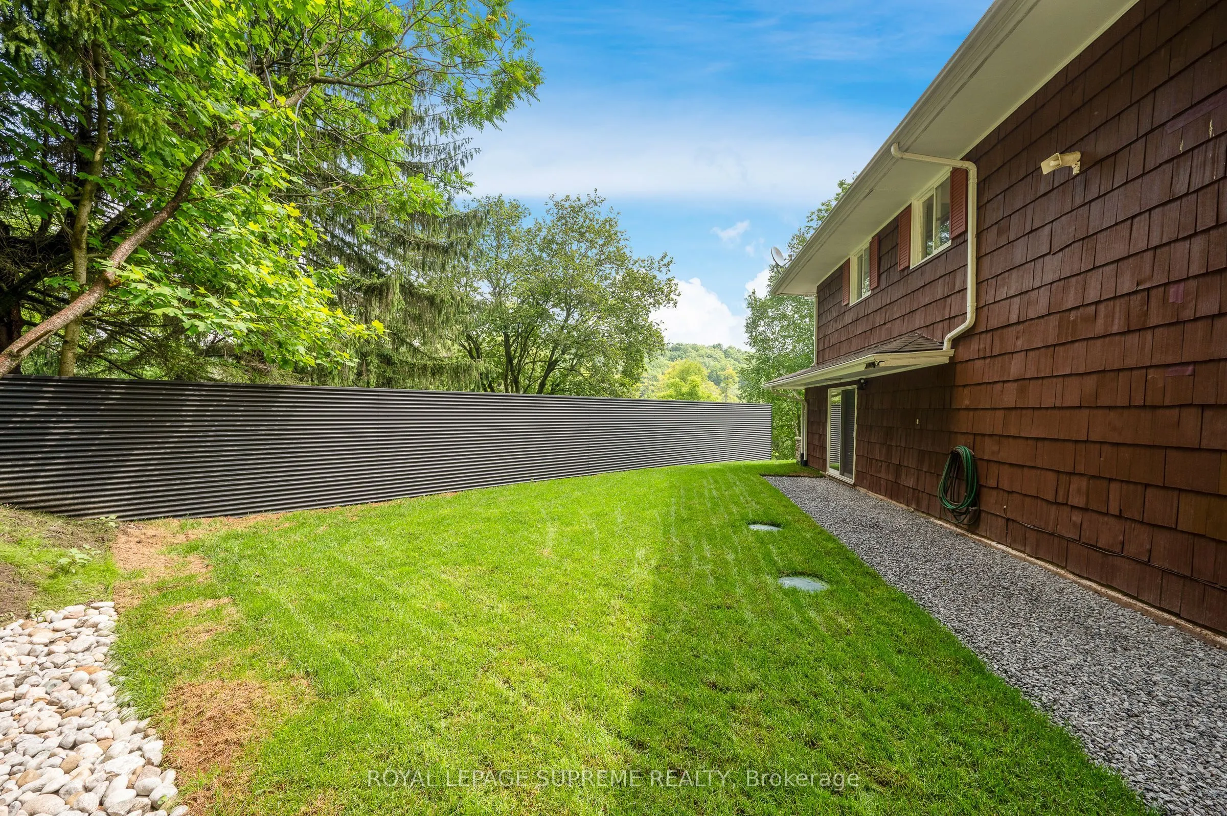2035 Hollow Road