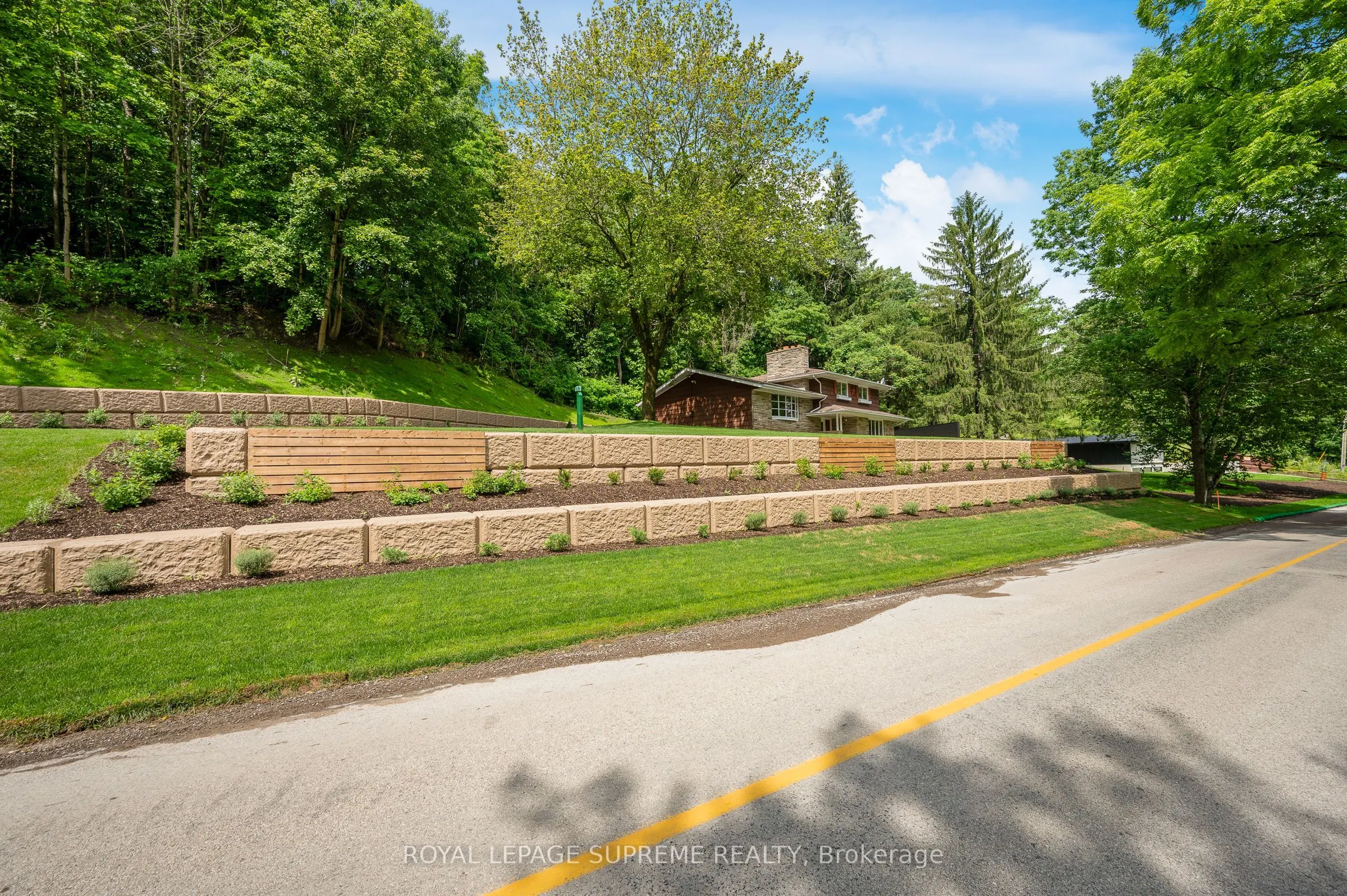 2035 Hollow Road