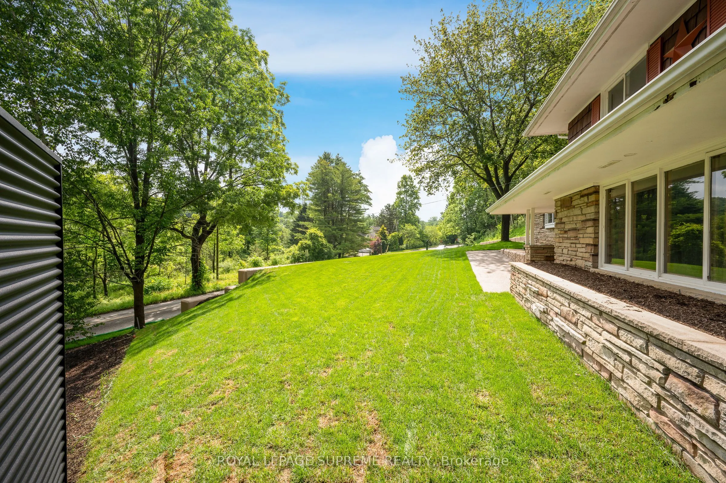 2035 Hollow Road
