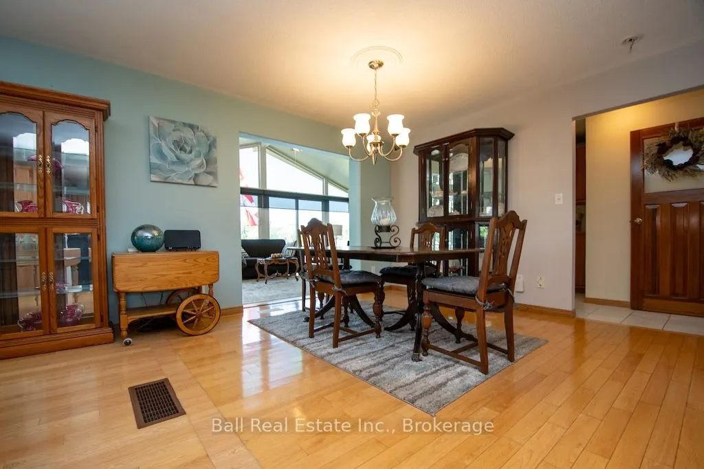 3 Cedar Drive