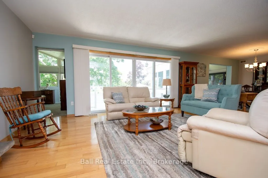 3 Cedar Drive