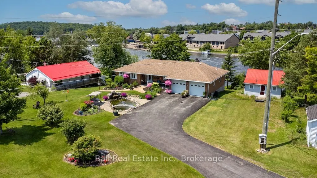 3 Cedar Drive
