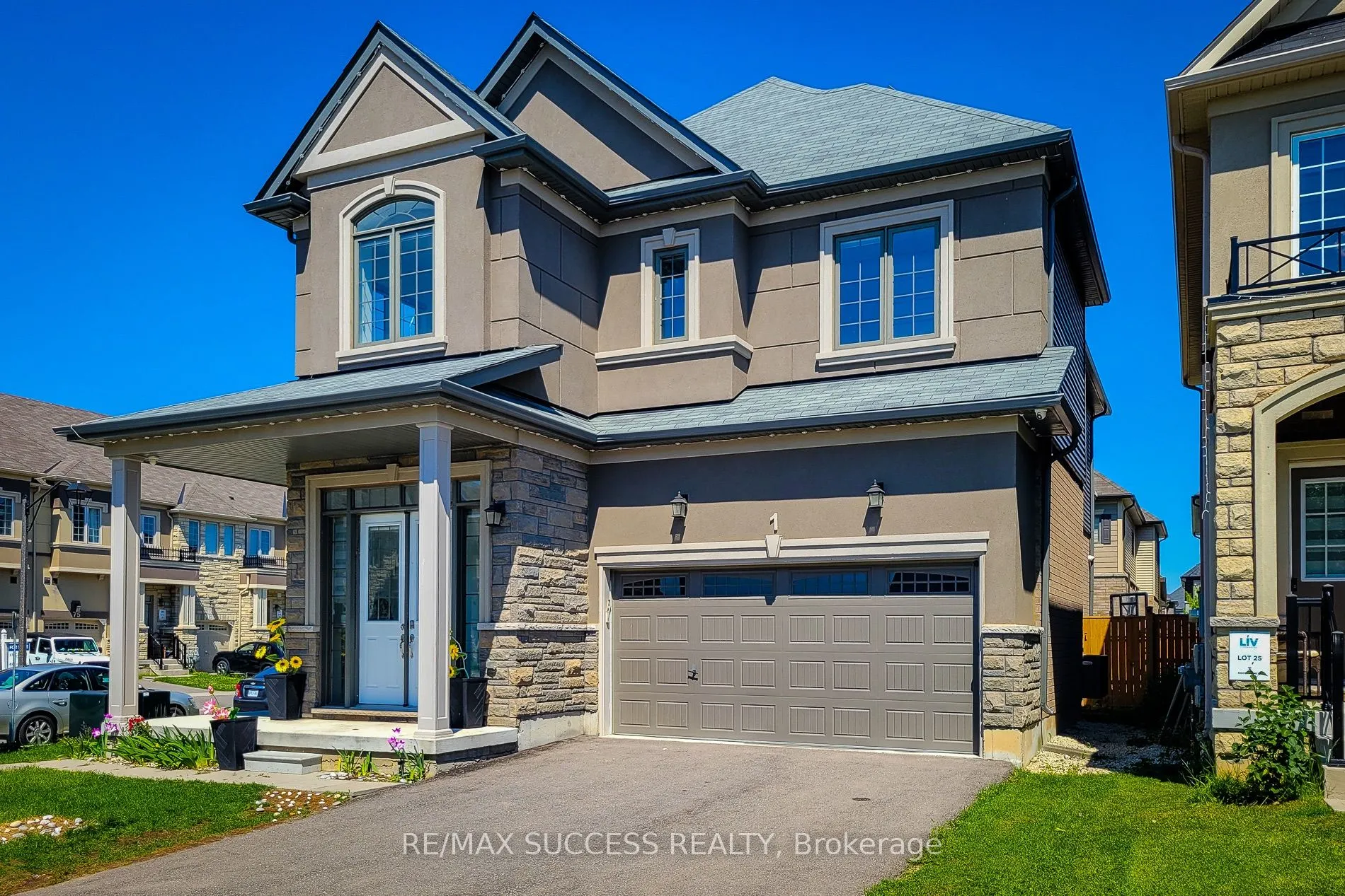 1 Rowley Street