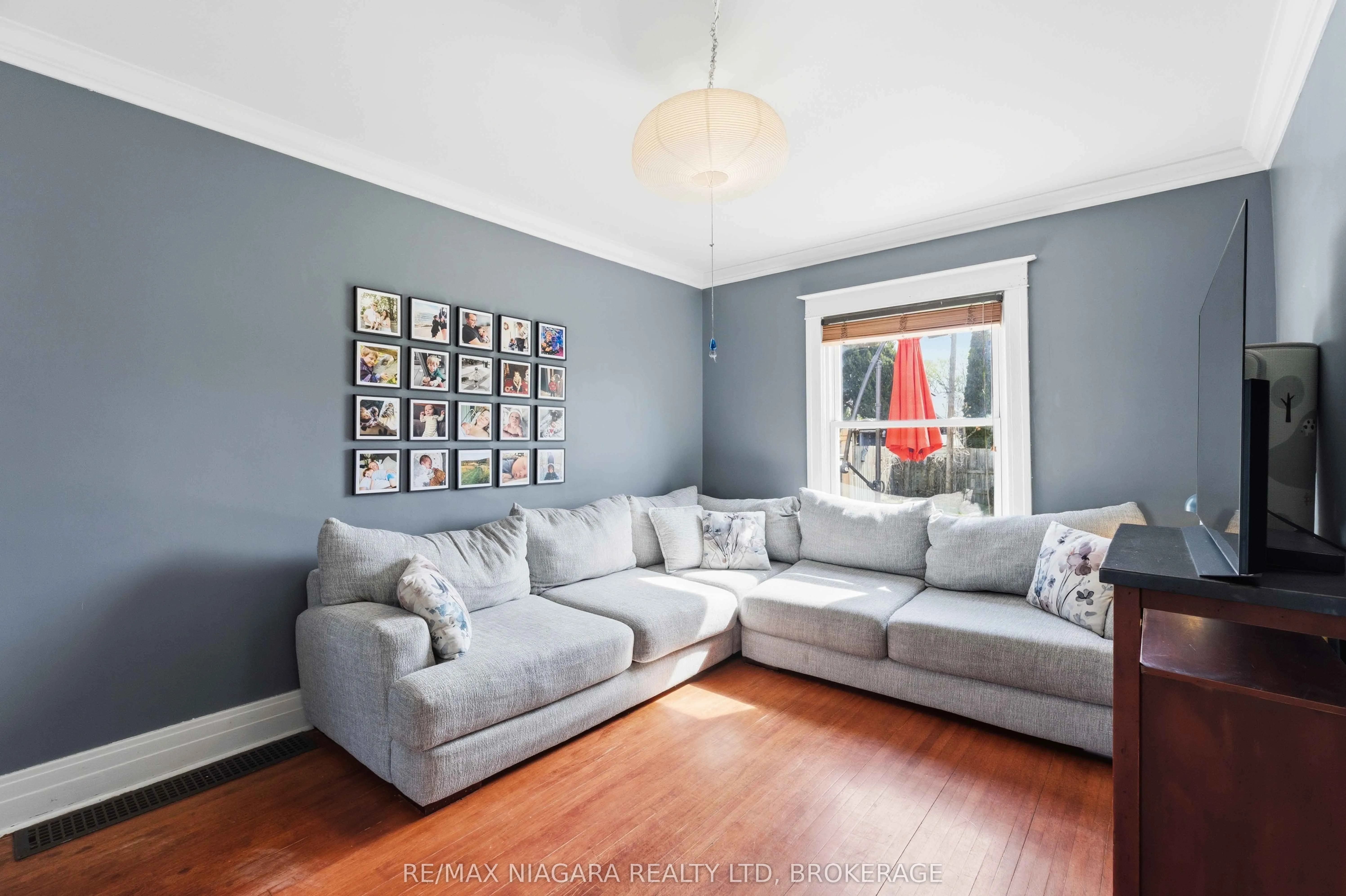 52 Berryman Avenue