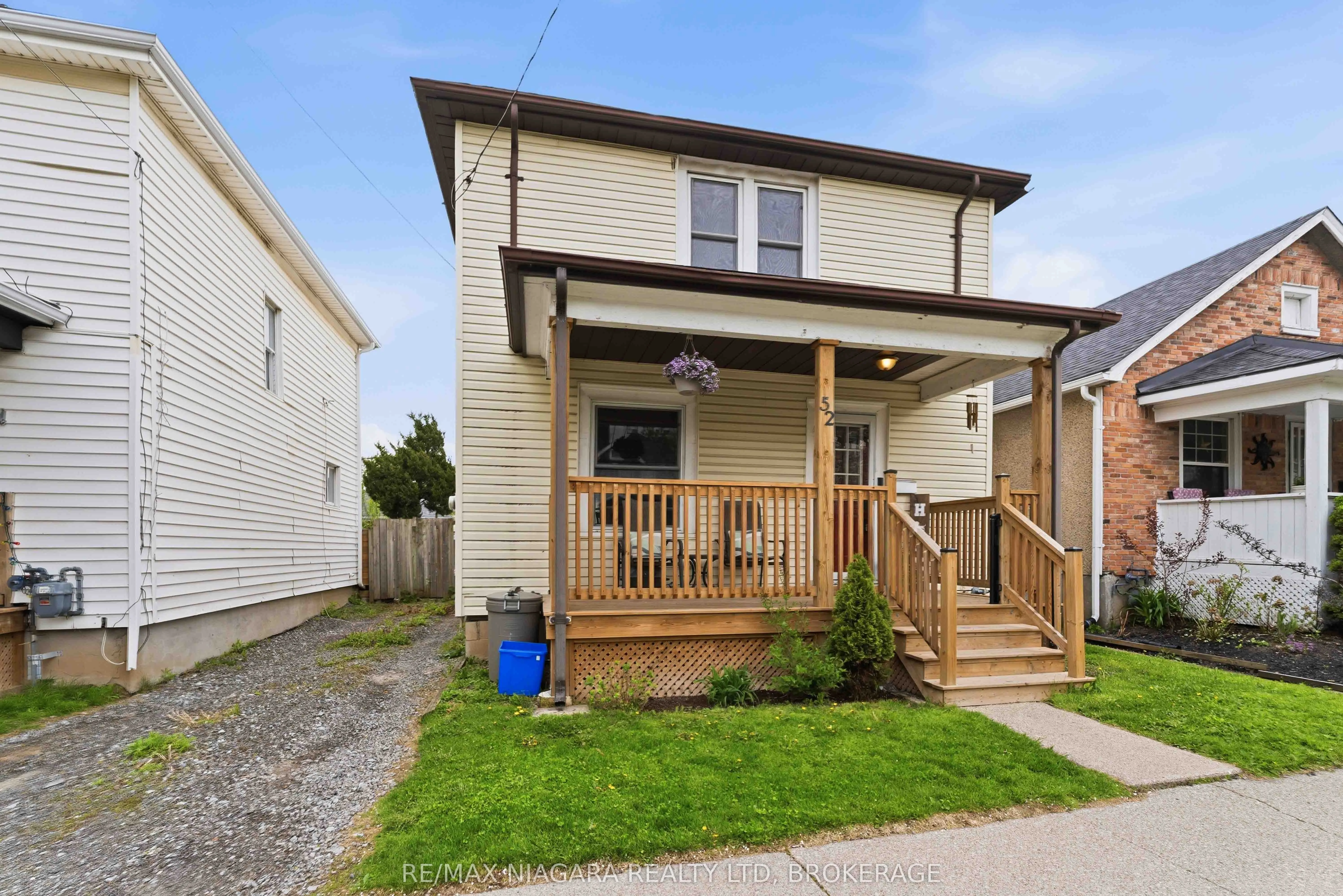 52 Berryman Avenue
