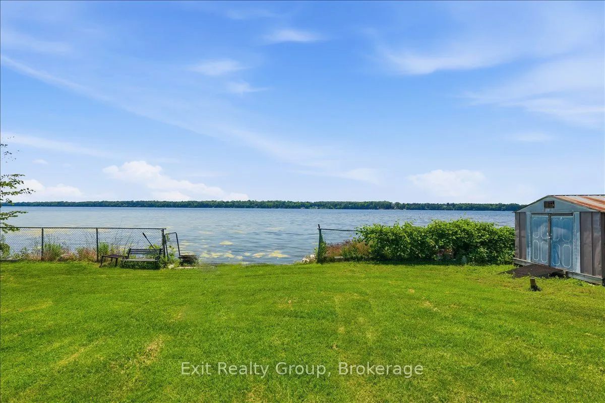 1083 Lakeside Drive