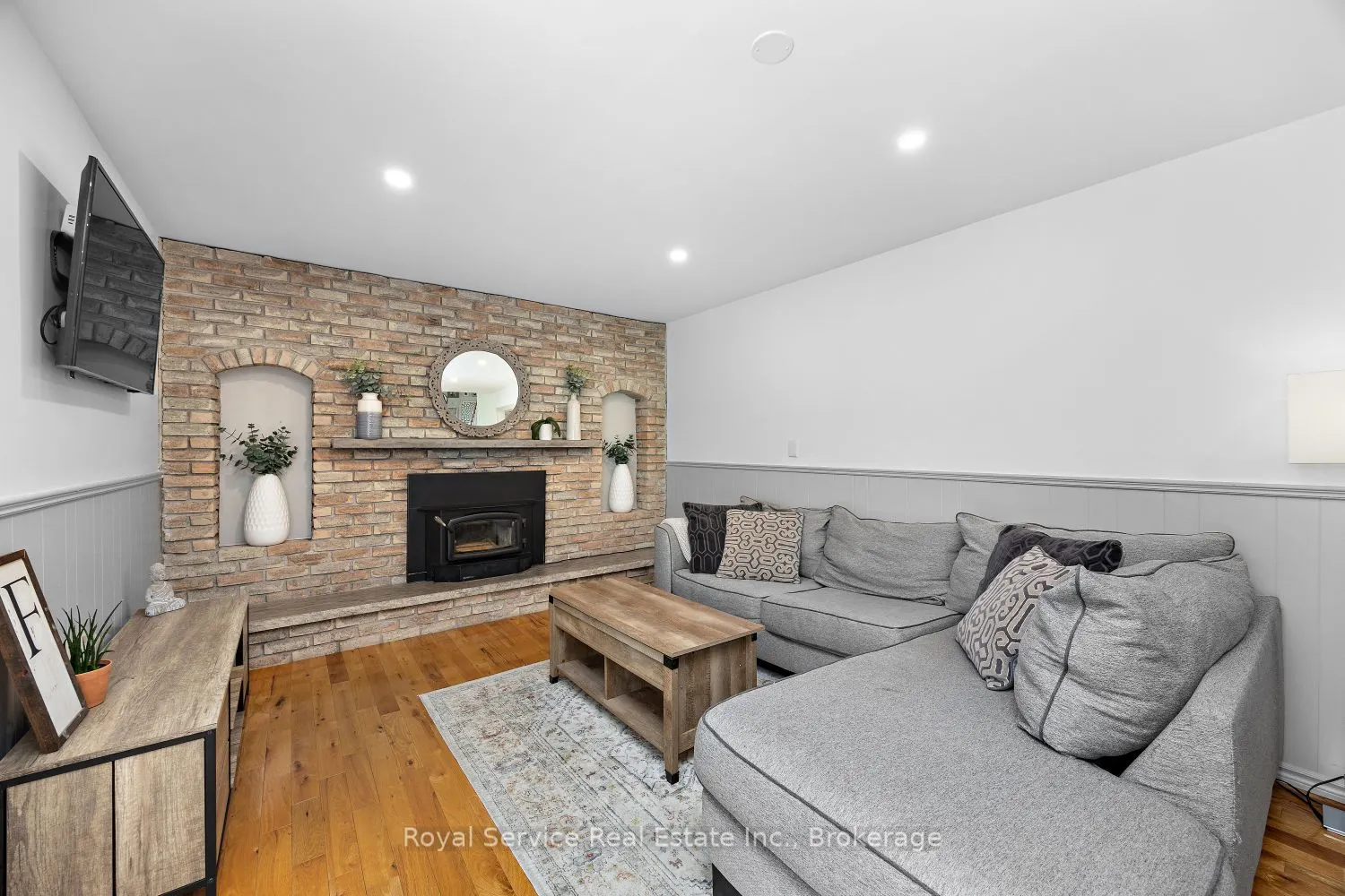 2 Ravensdale Road