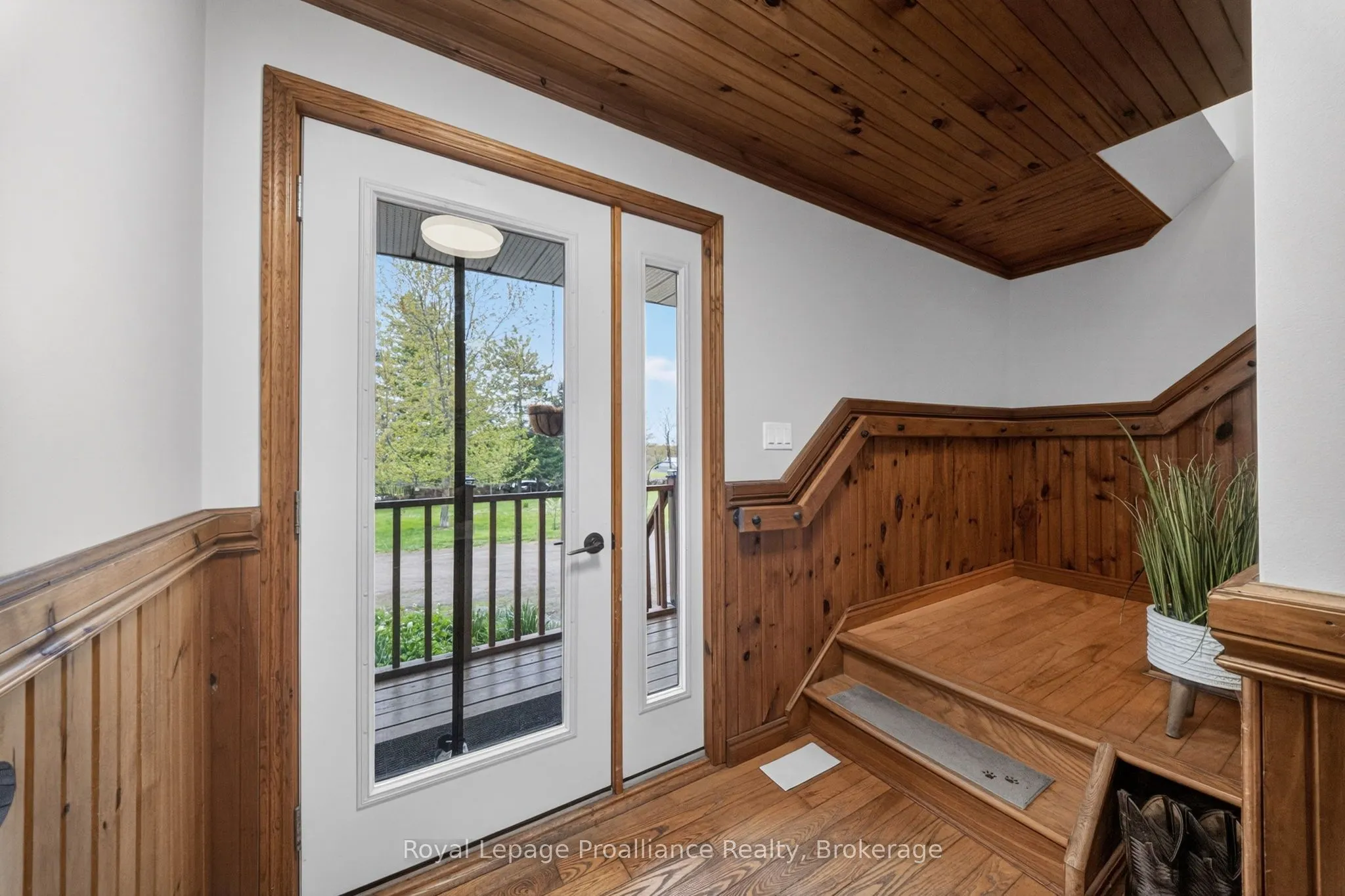 235 East Hungerford Road