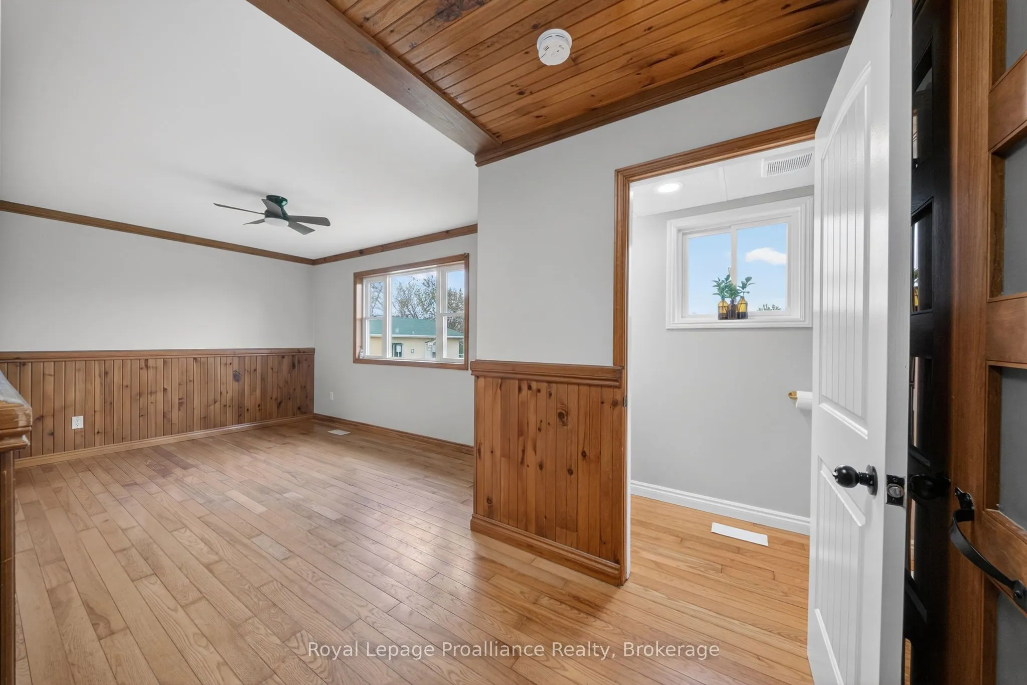 235 East Hungerford Road