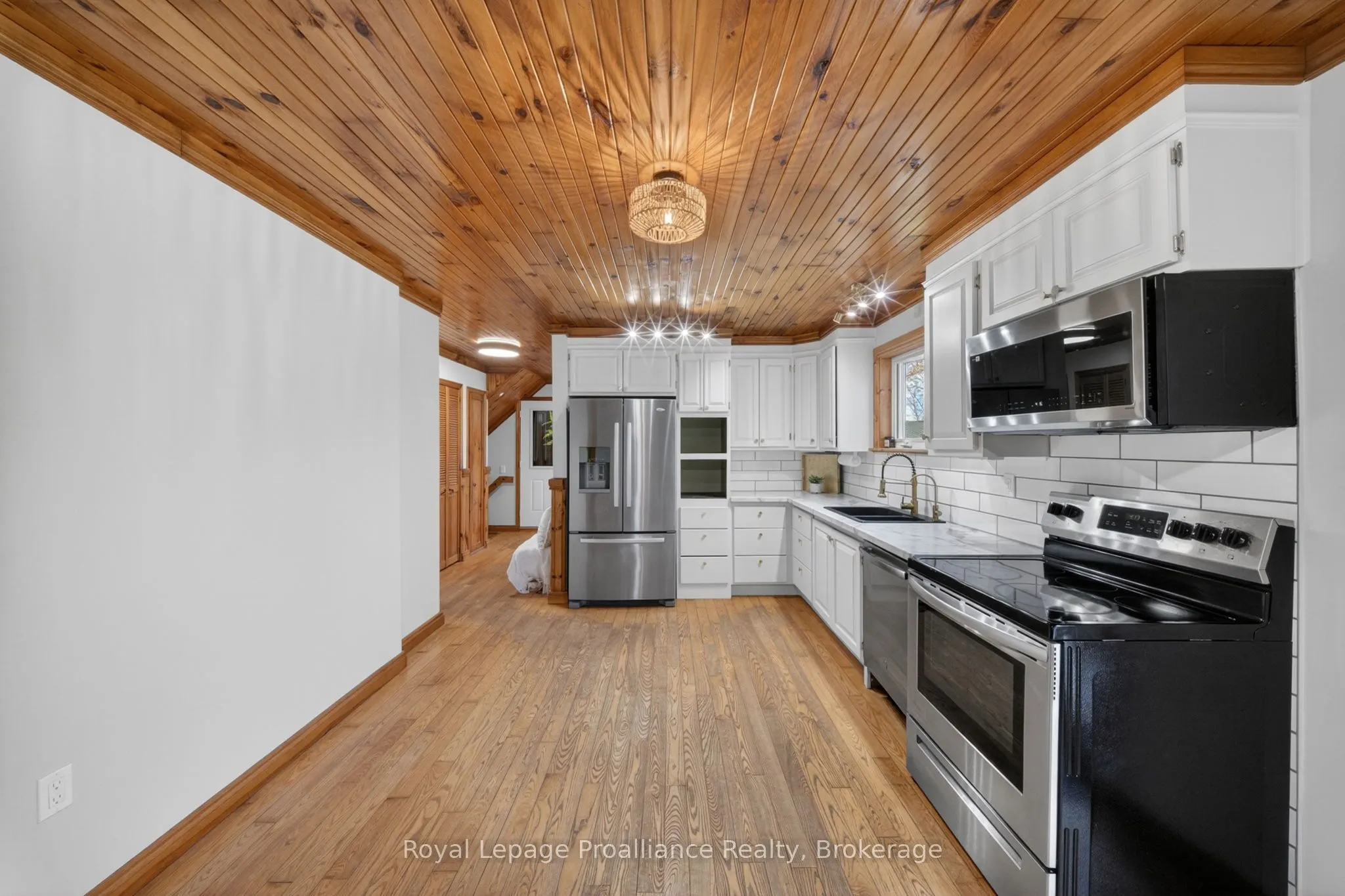 235 East Hungerford Road