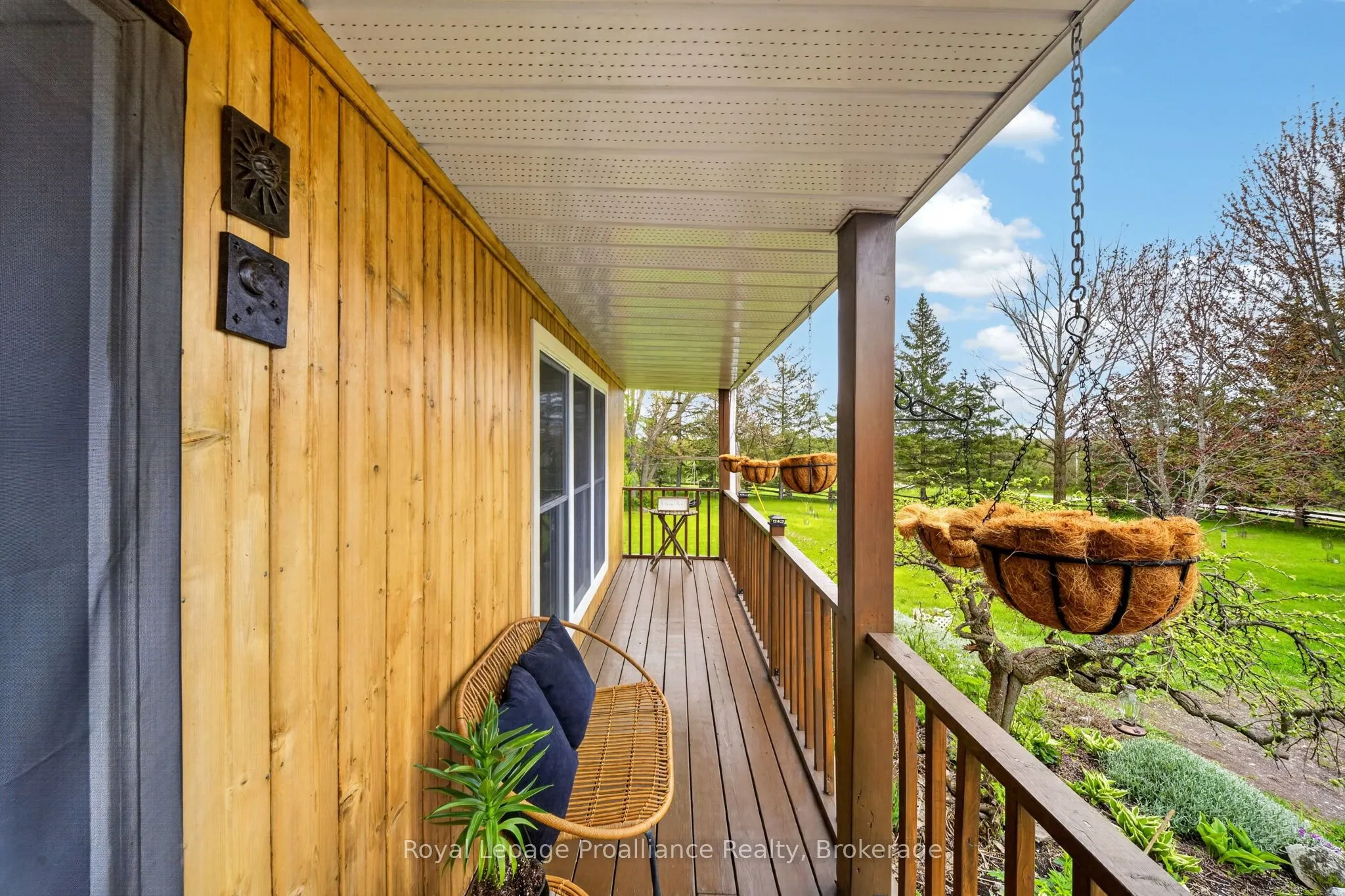 235 East Hungerford Road