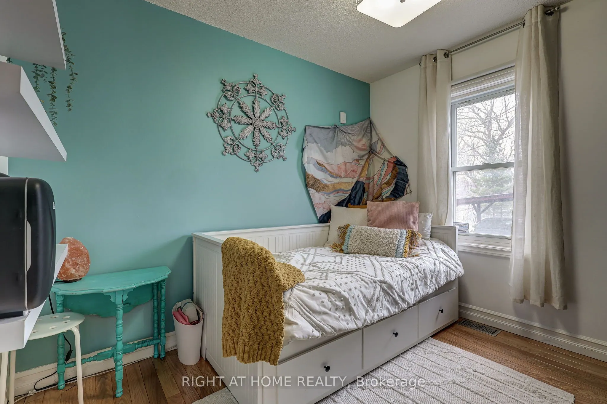 483 Clarke Road