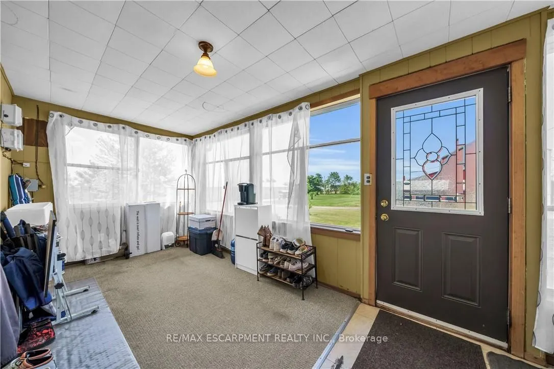 4932 FLY Road