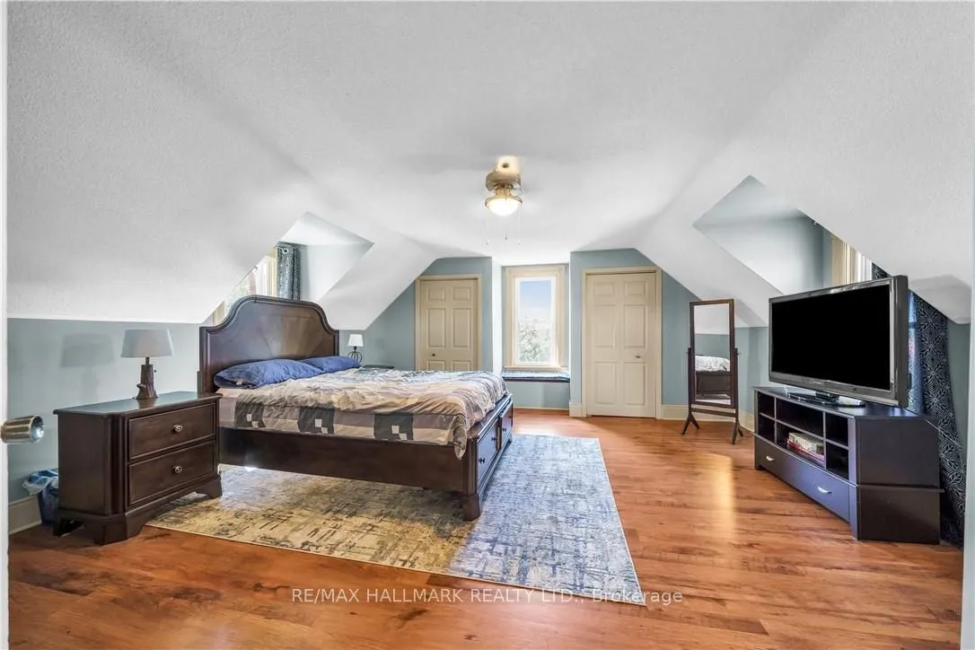 4932 FLY Road