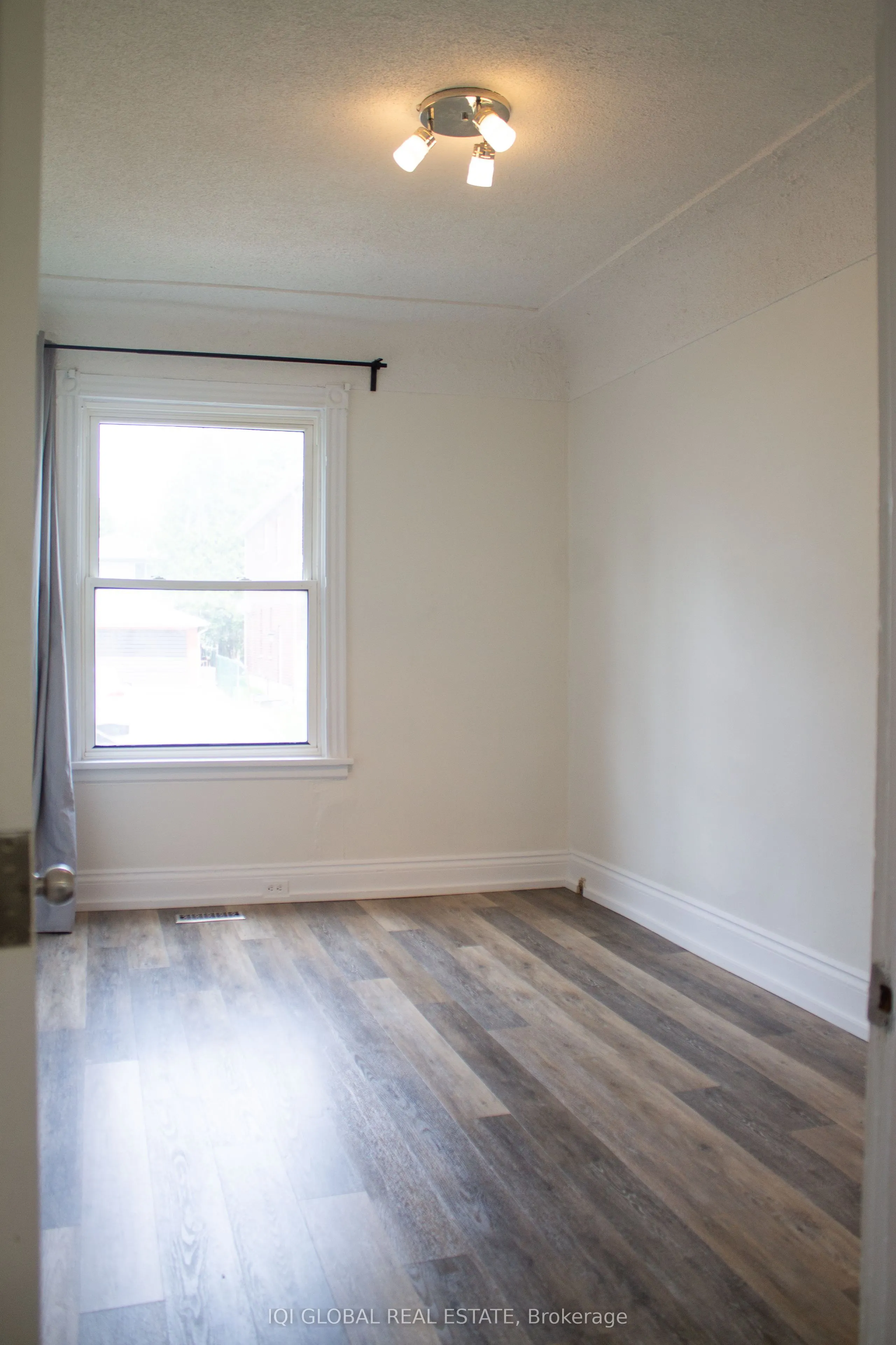 65 Holmes Avenue
