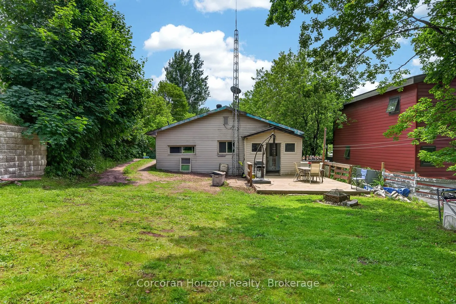 20 Parry Sound Road