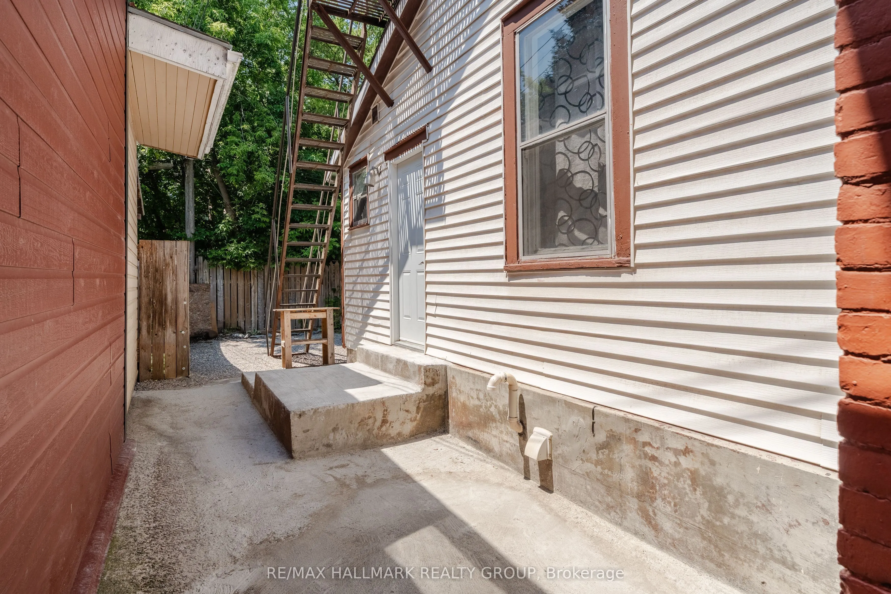 174 Arthur Street