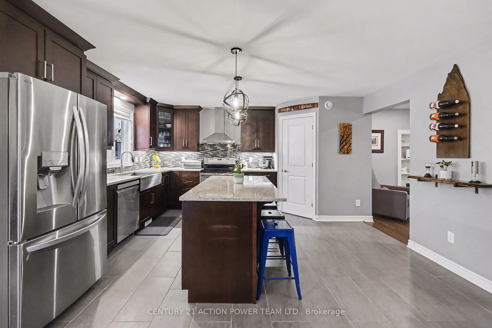 7 Richer Street S