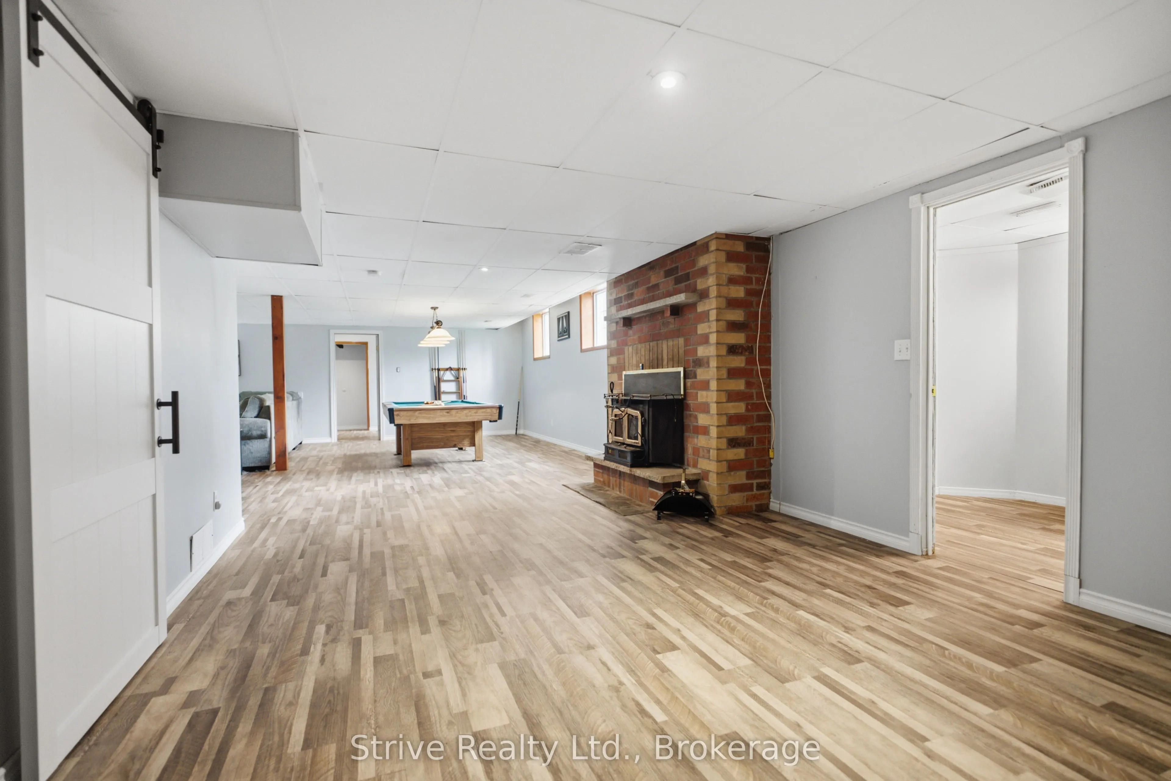 14 Manvers Station Road