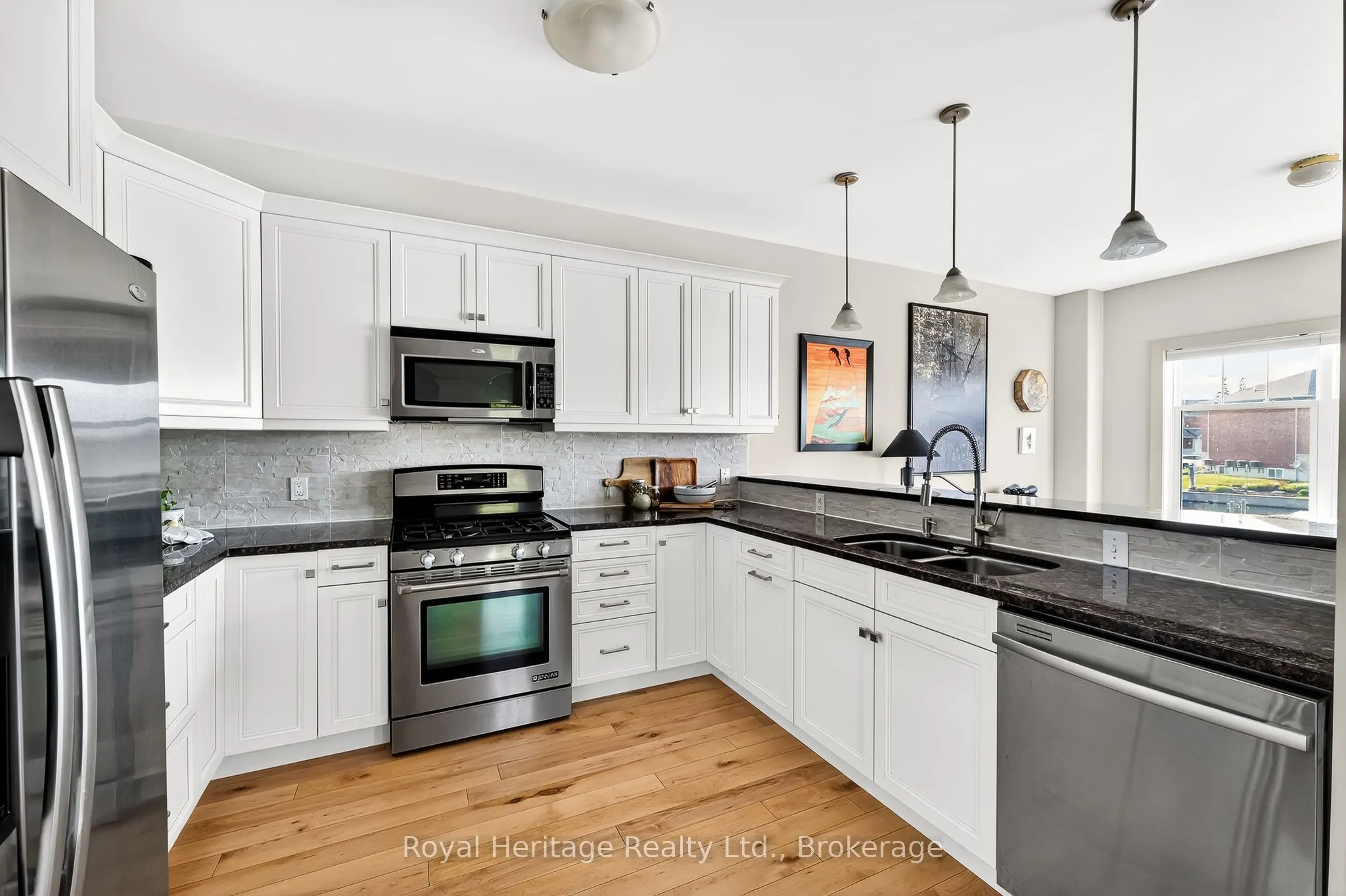 32 Edgewater Drive