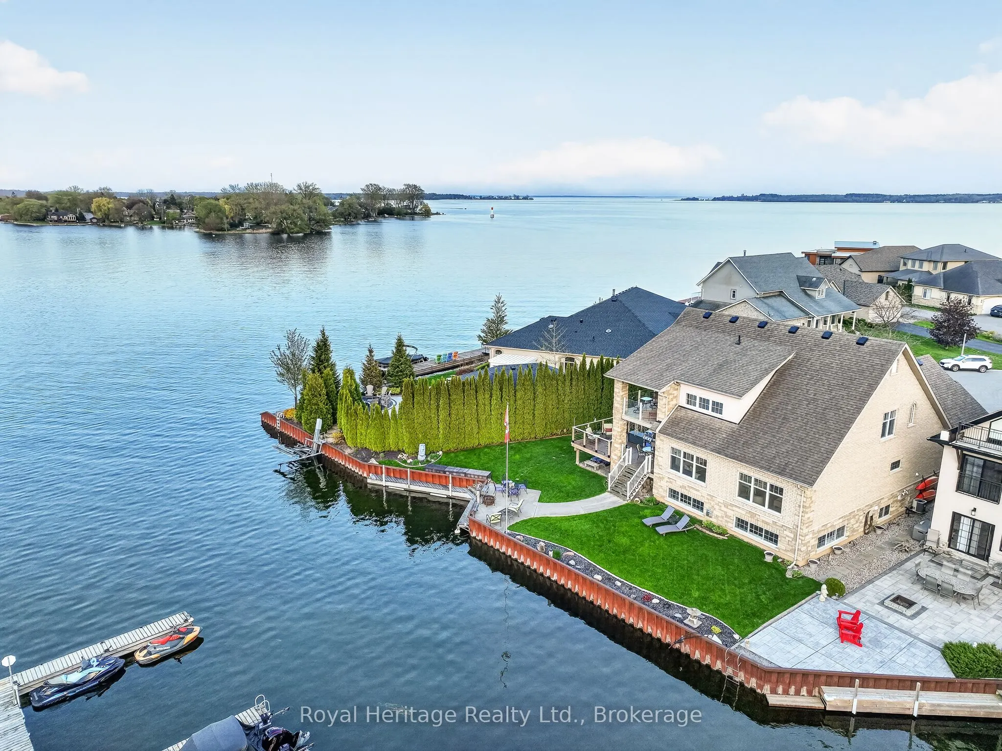 32 Edgewater Drive