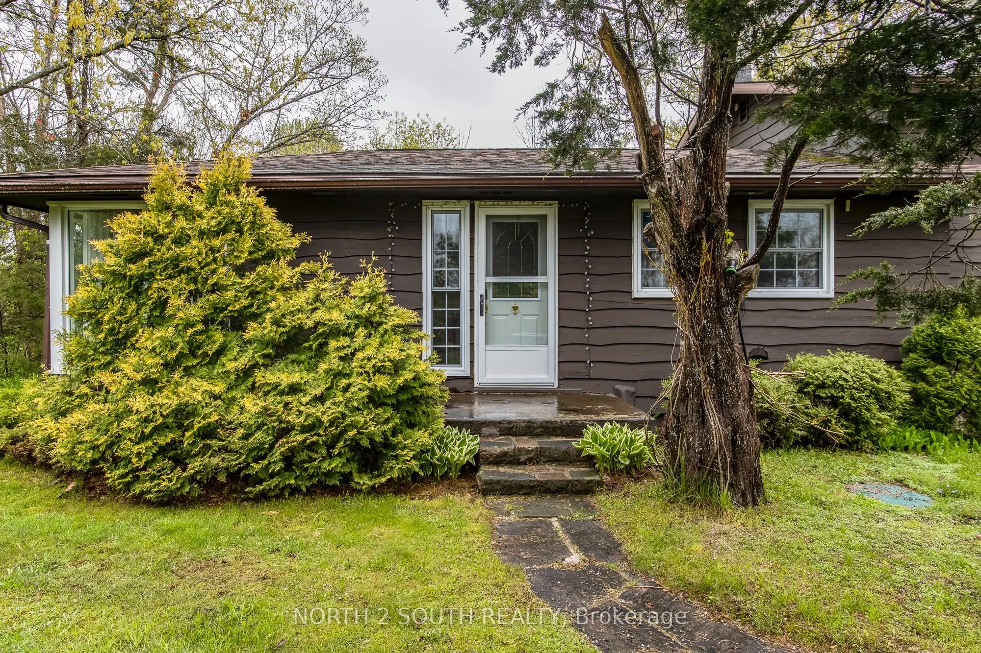 1146 Honey Harbour Road