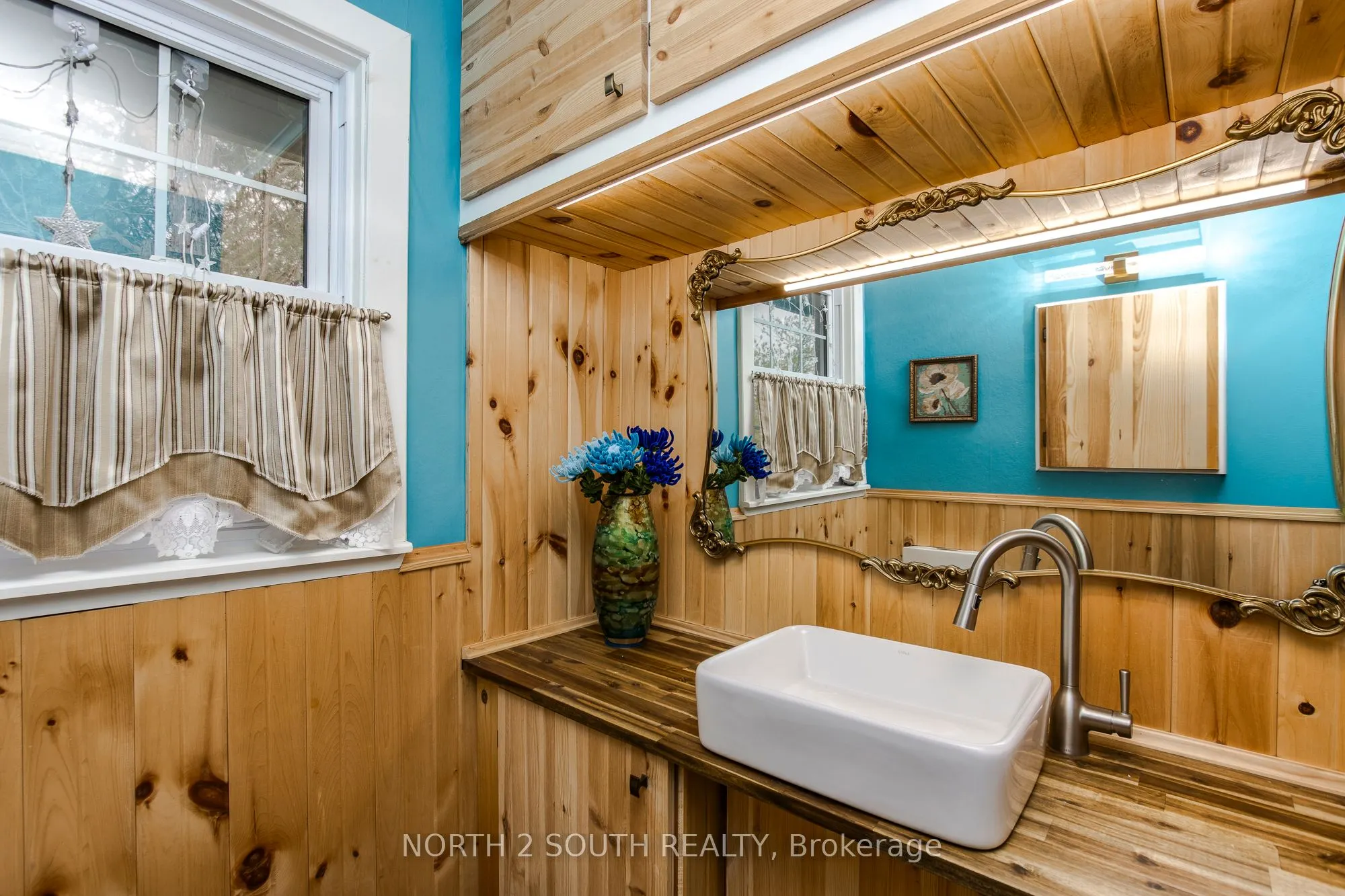 1146 Honey Harbour Road