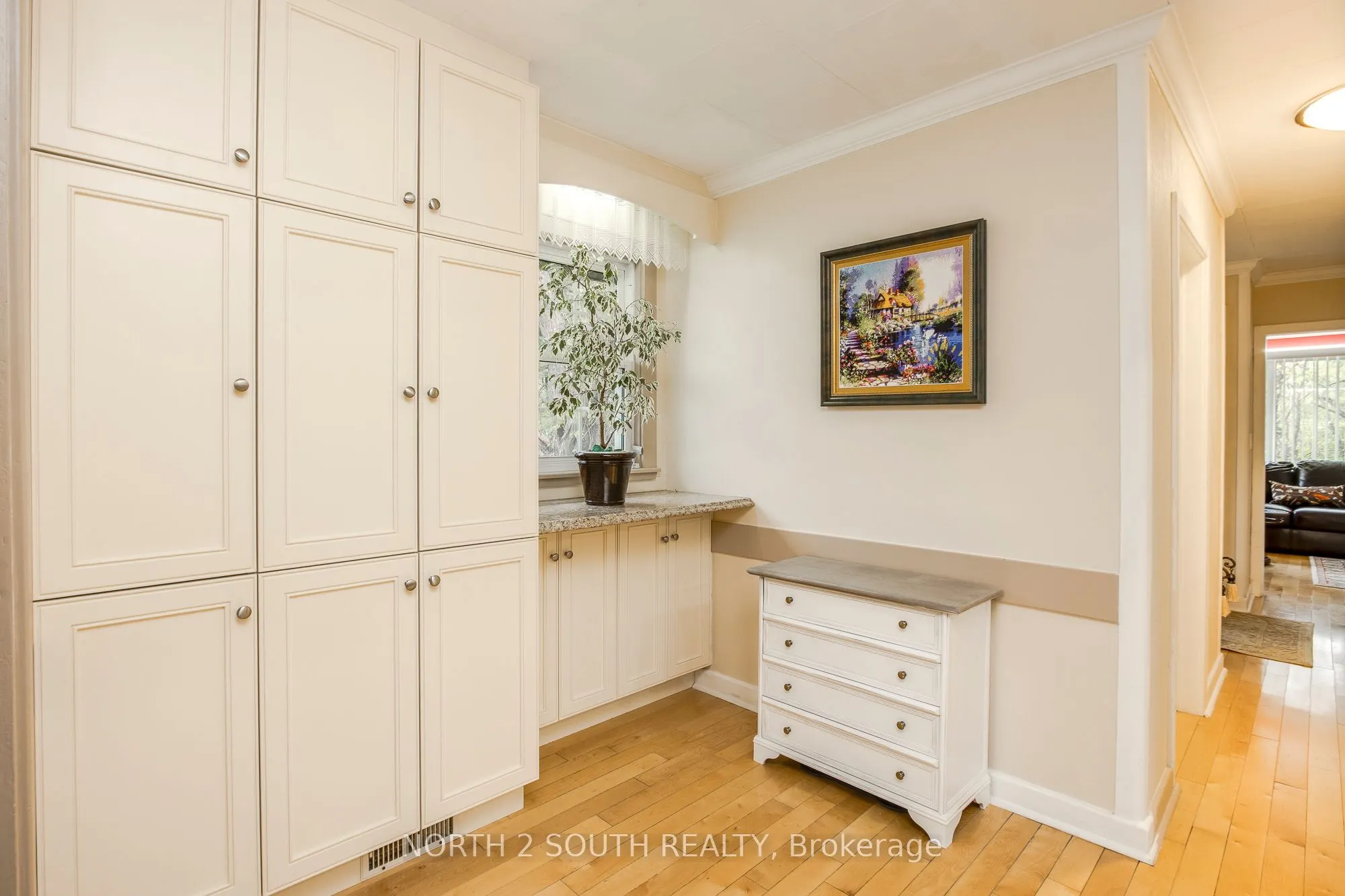 1146 Honey Harbour Road