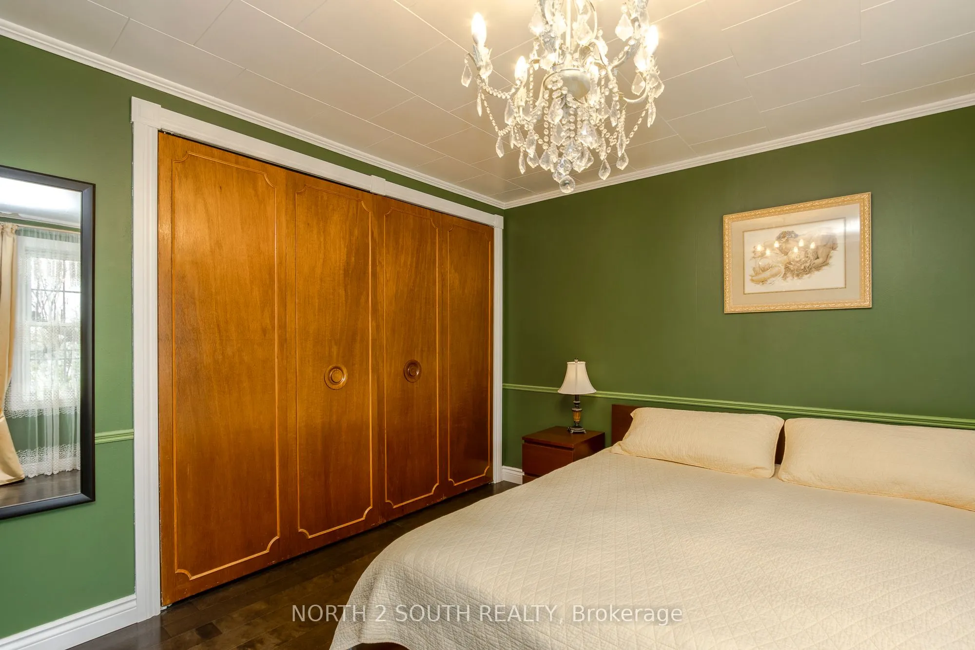 1146 Honey Harbour Road