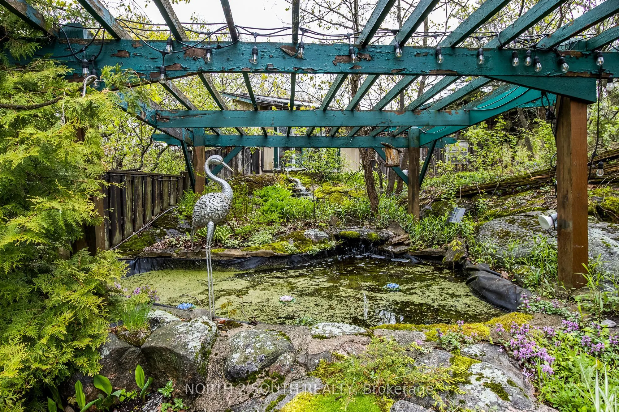 1146 Honey Harbour Road