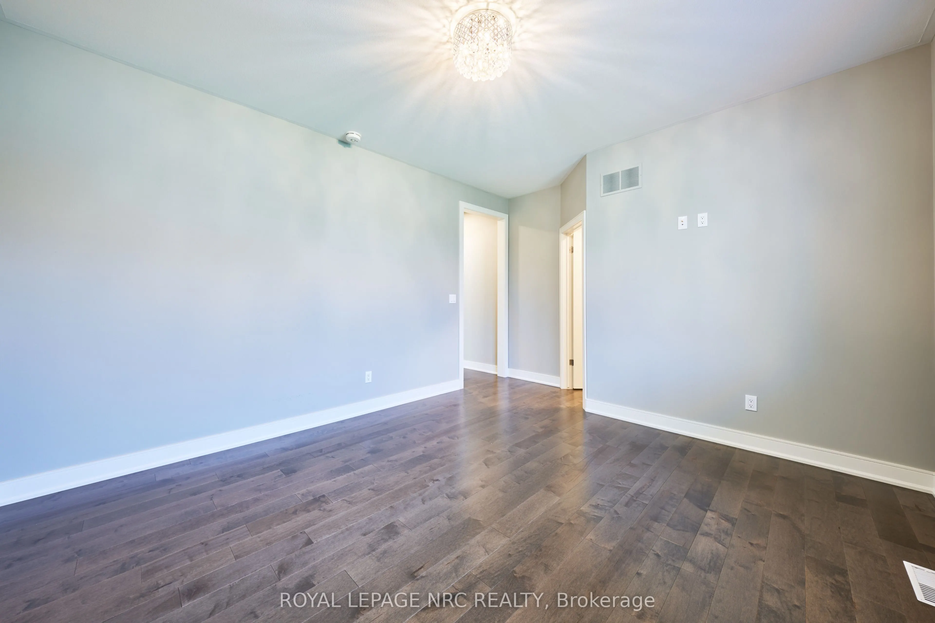 53 Carrick Trail