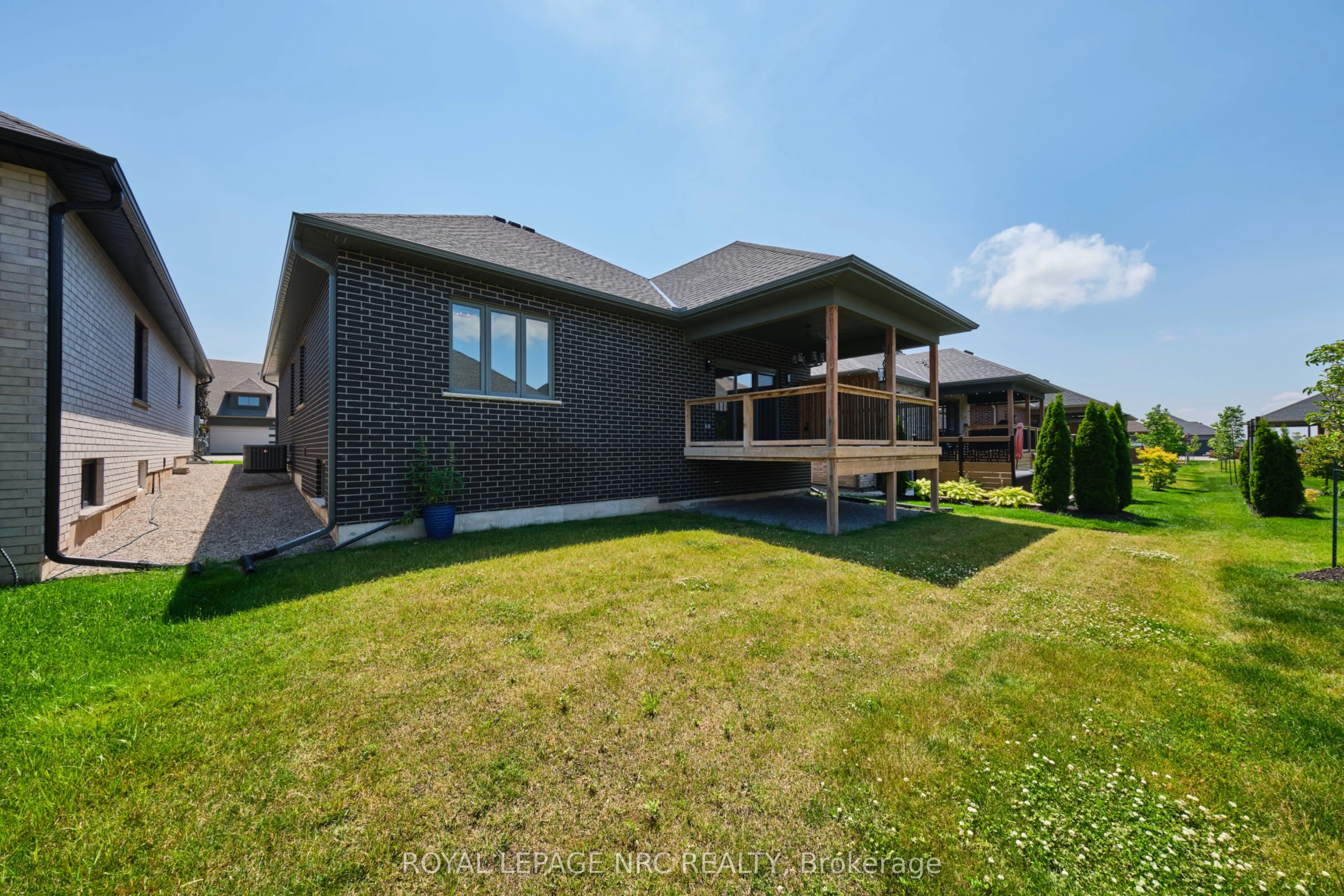 53 Carrick Trail