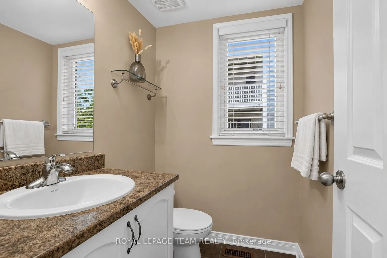 255 Deercroft Avenue #1