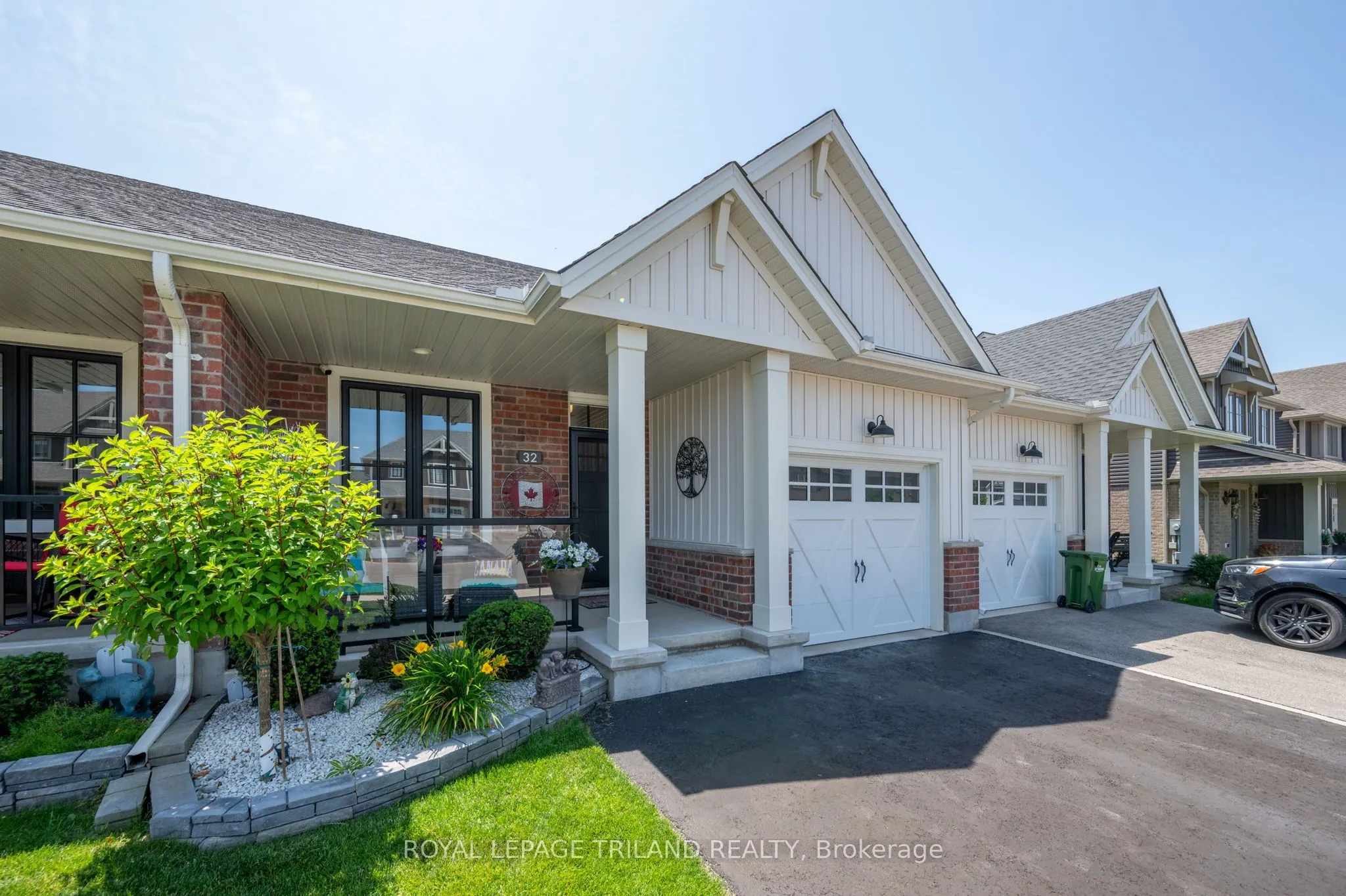 32 Charter Creek Court