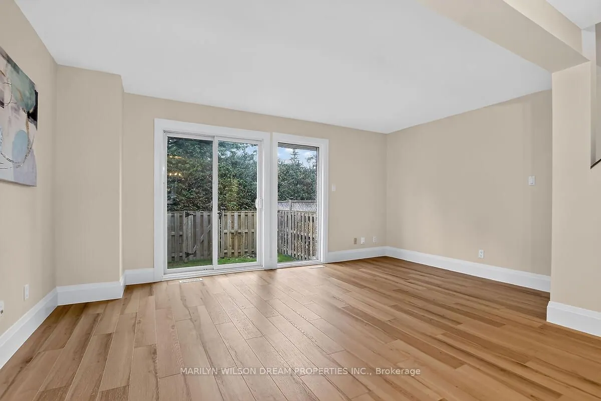 136 Bentbrook Crescent #15