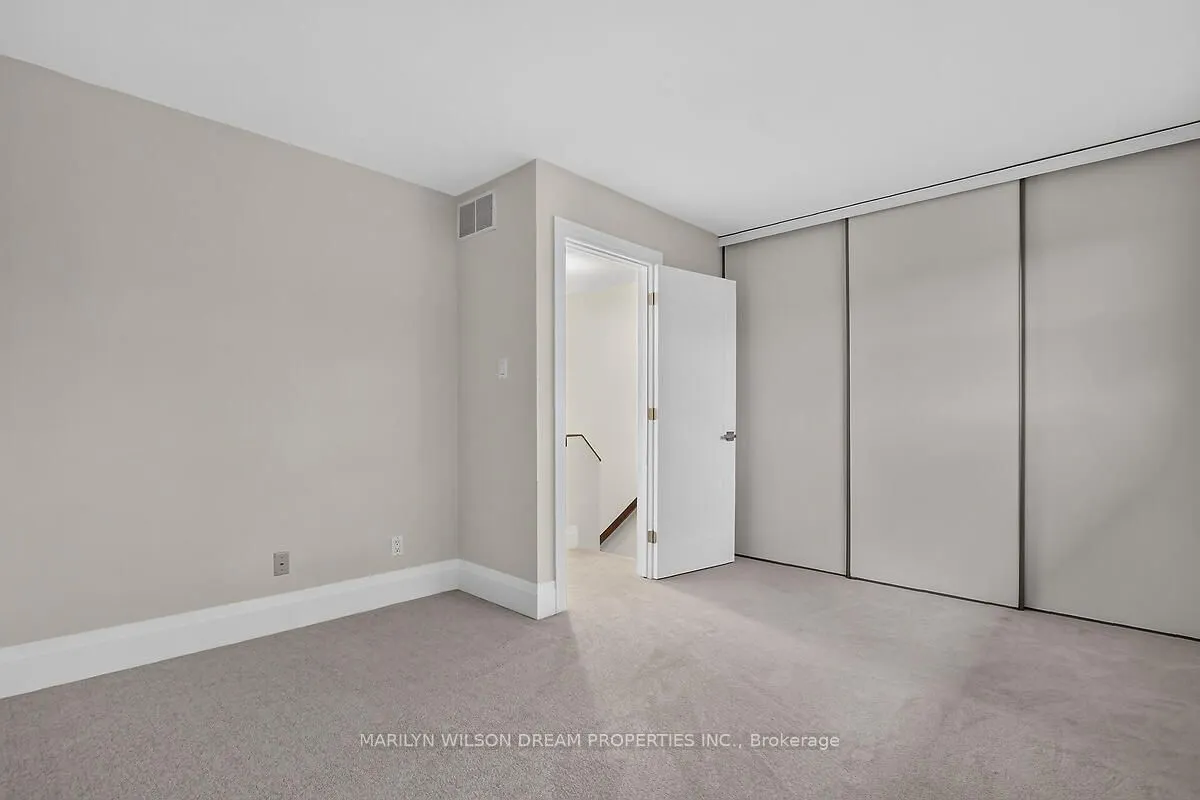 136 Bentbrook Crescent #15