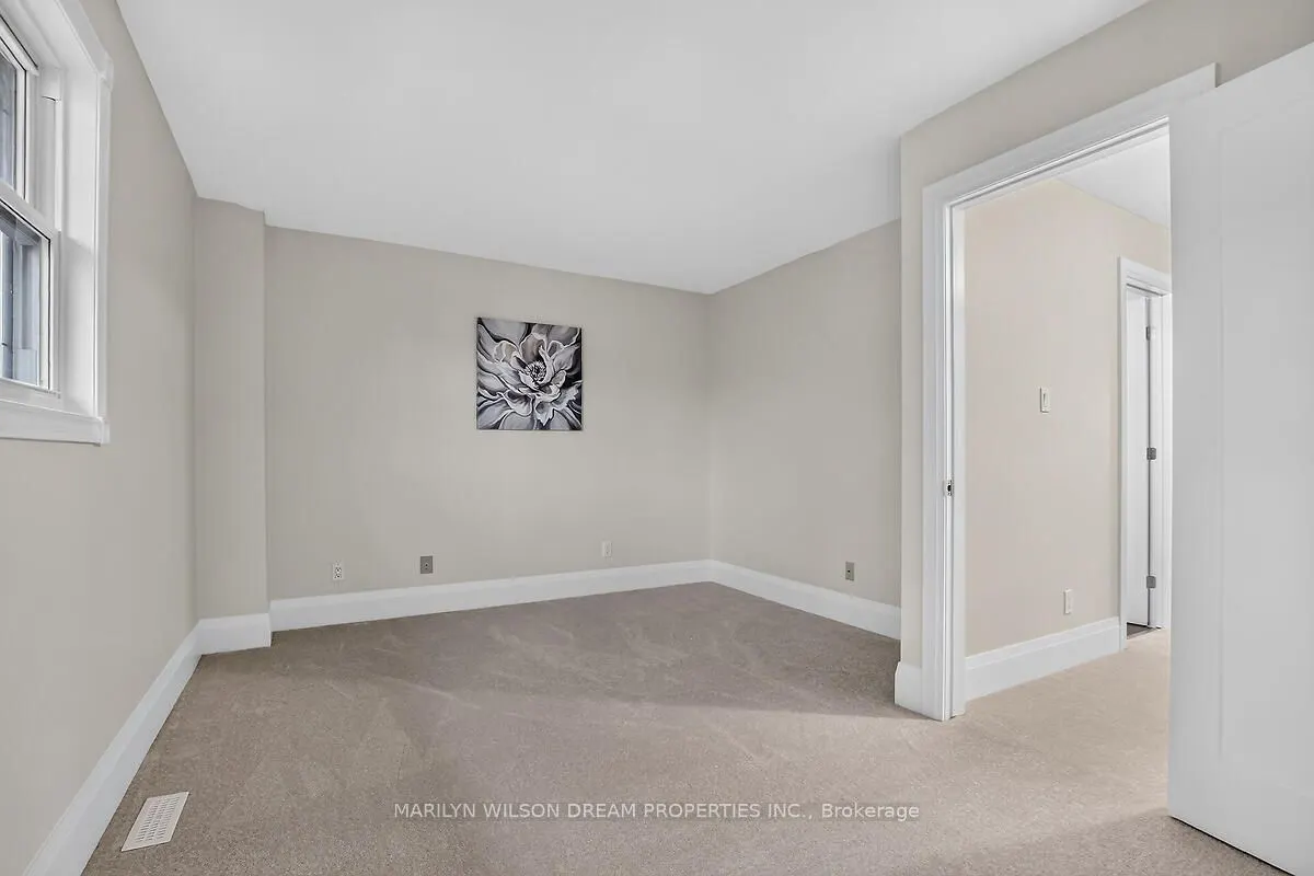 136 Bentbrook Crescent #15