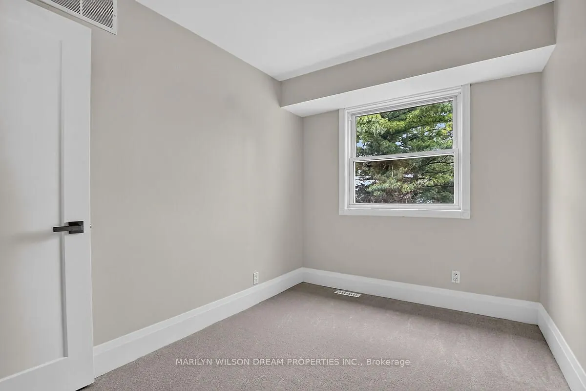 136 Bentbrook Crescent #15