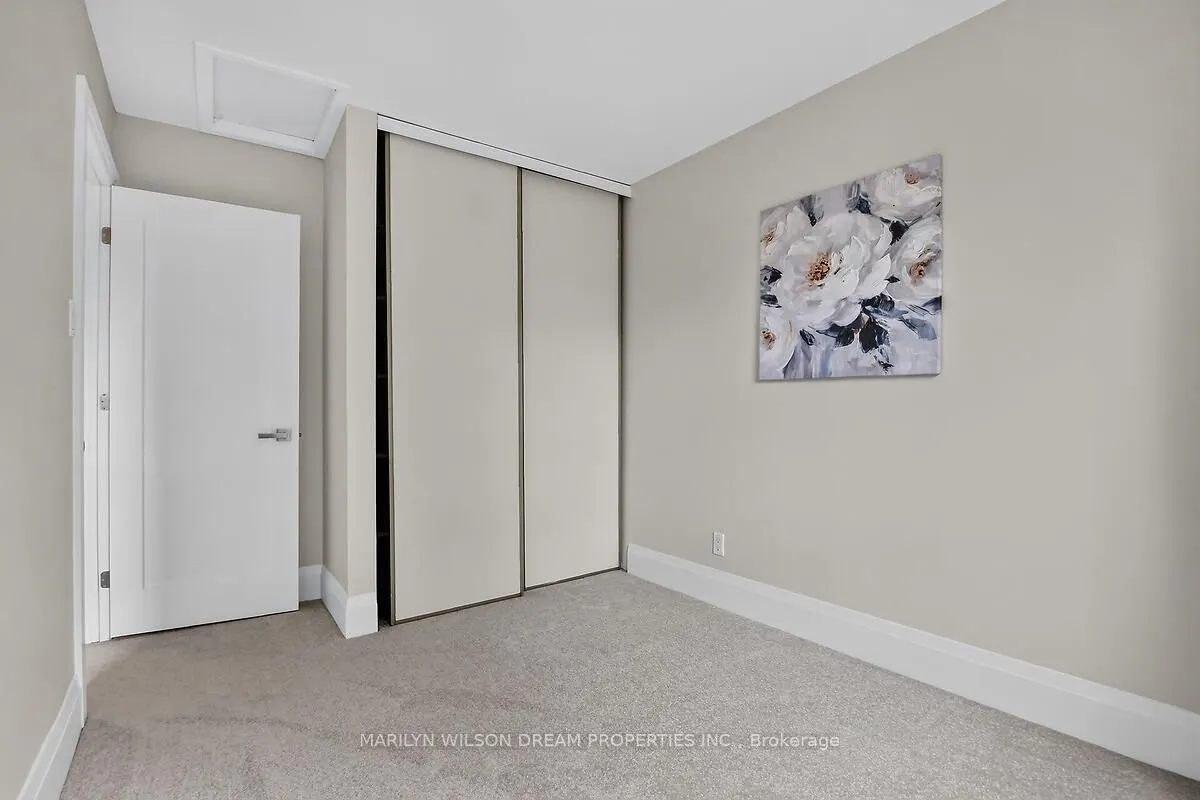 136 Bentbrook Crescent #15