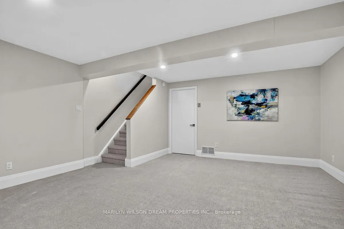 136 Bentbrook Crescent #15