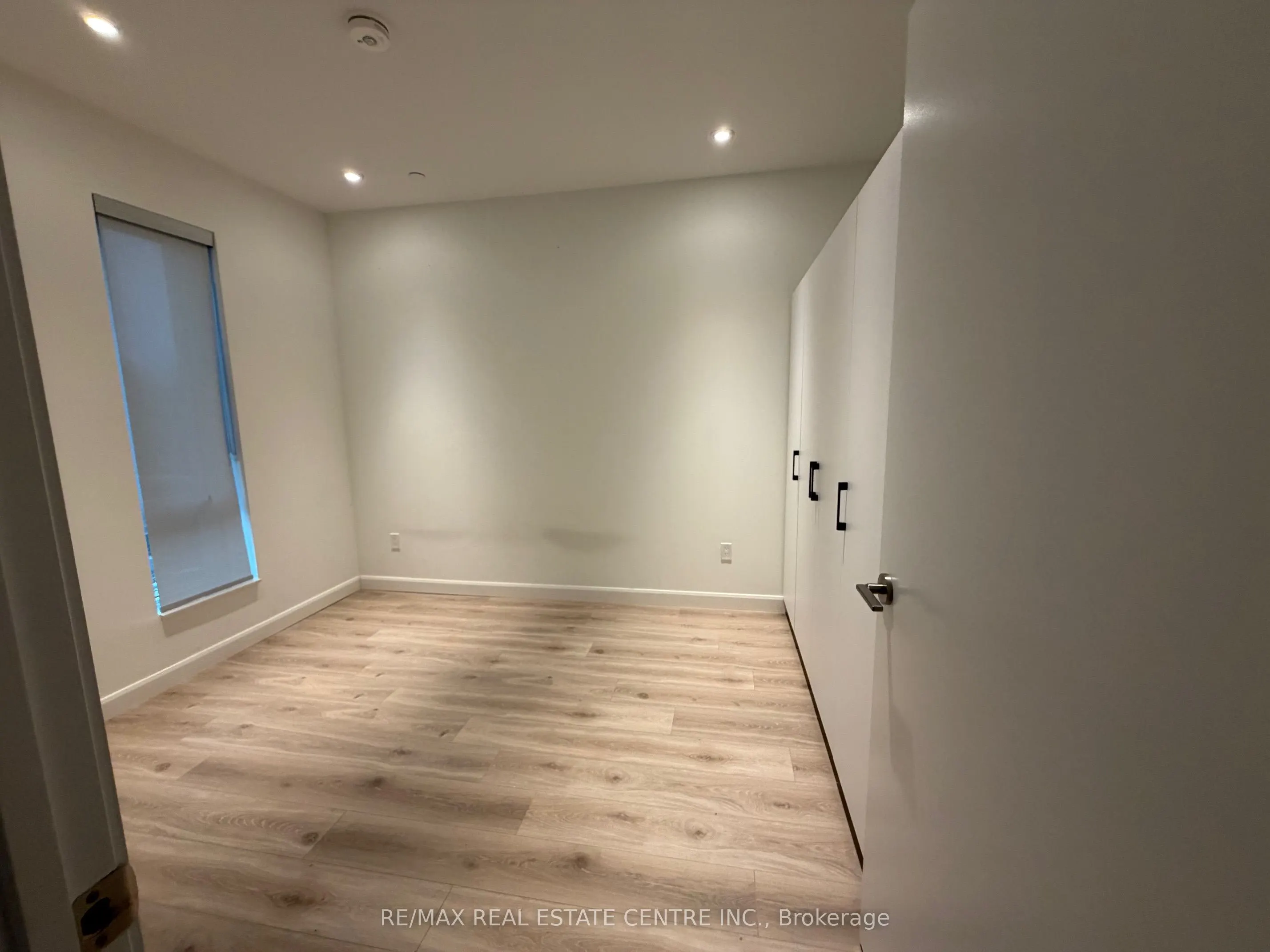 741 King Street W #301