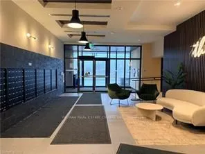 741 King Street W #301