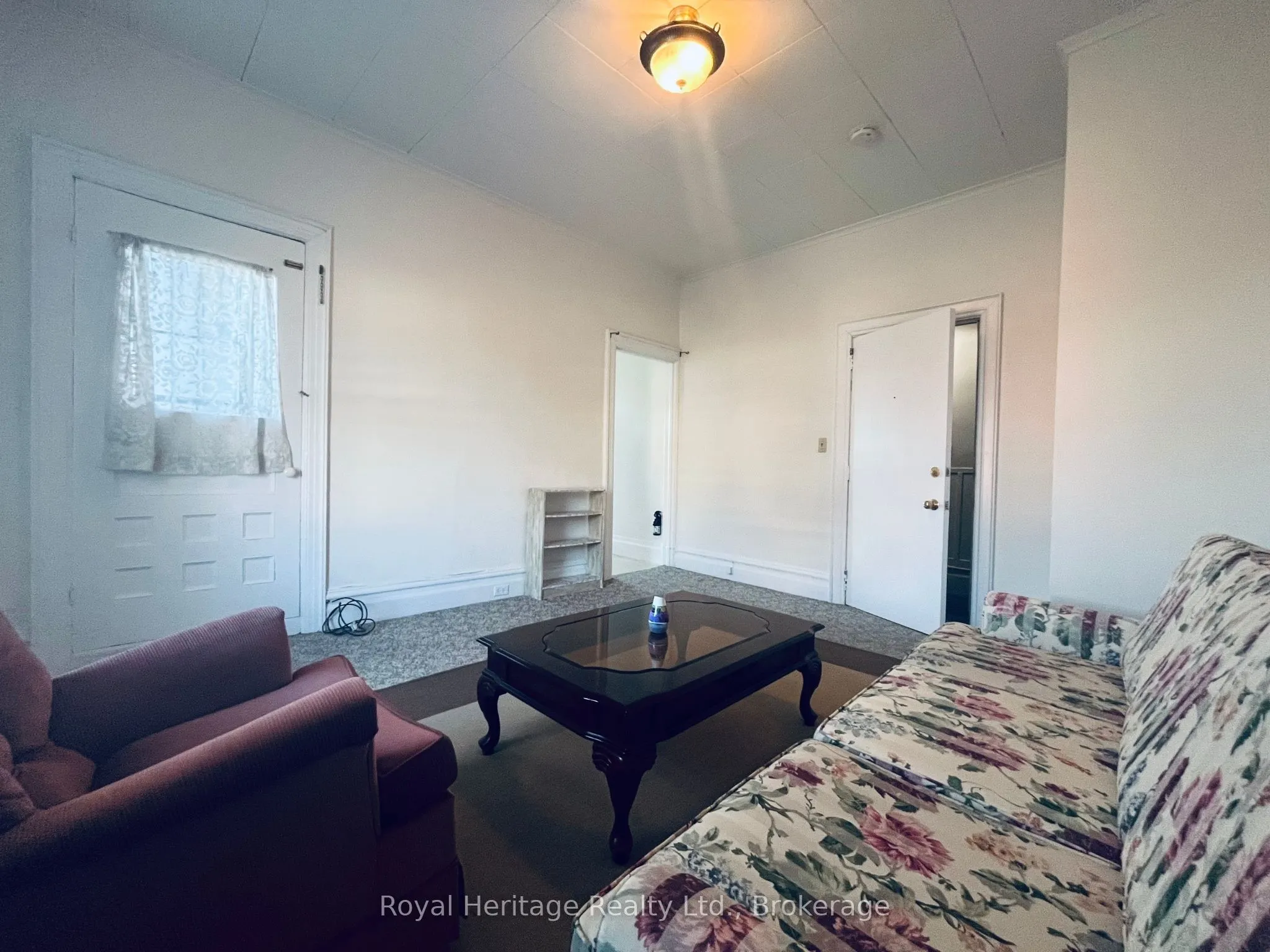 80 Bridge Street W #3